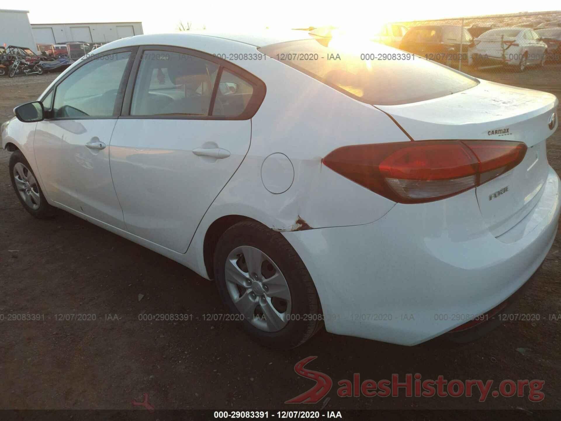 3KPFK4A70HE054988 2017 KIA FORTE