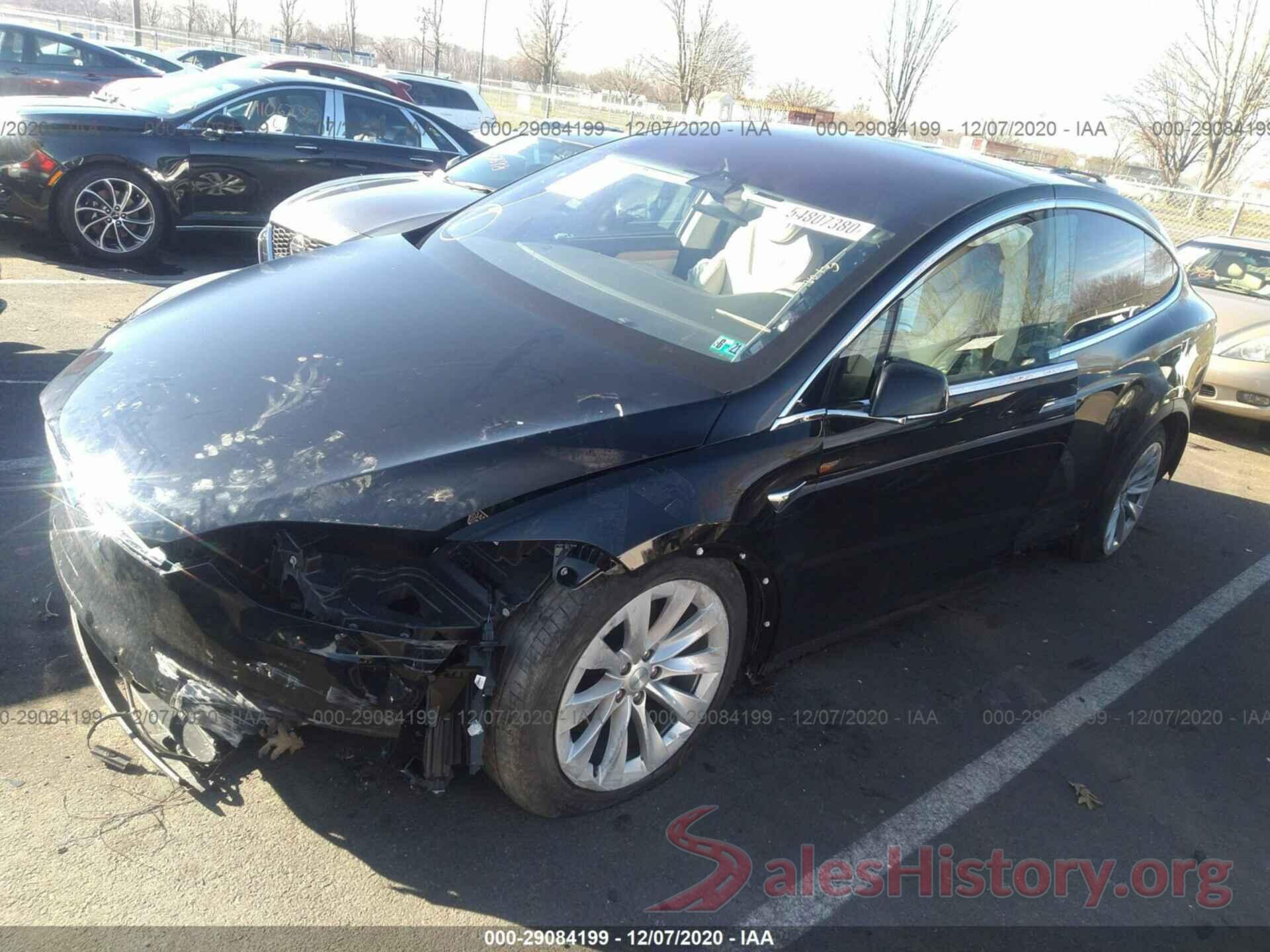 5YJXCDE28JF128447 2018 TESLA MODEL X