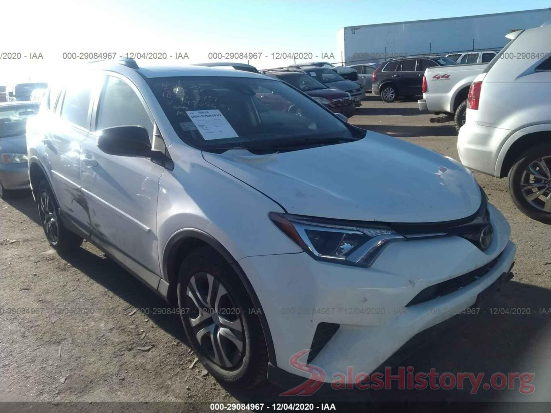 JTMBFREV6HJ147056 2017 TOYOTA RAV4