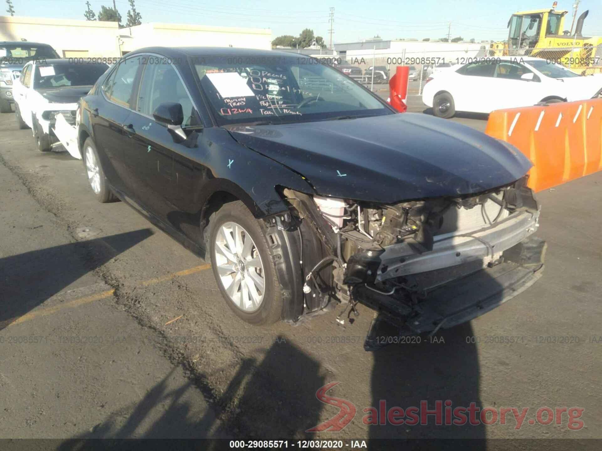 4T1B11HK1JU636384 2018 TOYOTA CAMRY