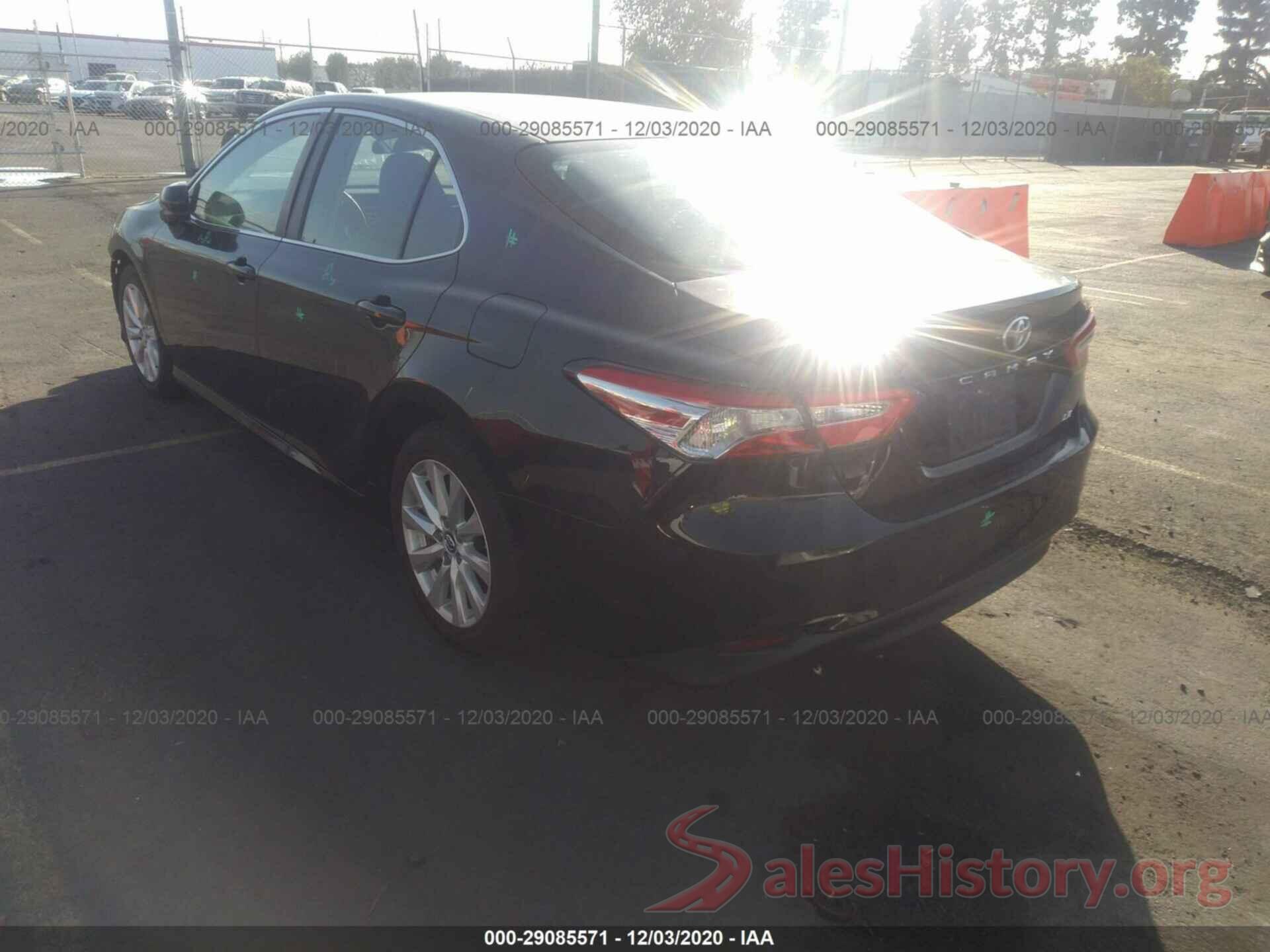 4T1B11HK1JU636384 2018 TOYOTA CAMRY