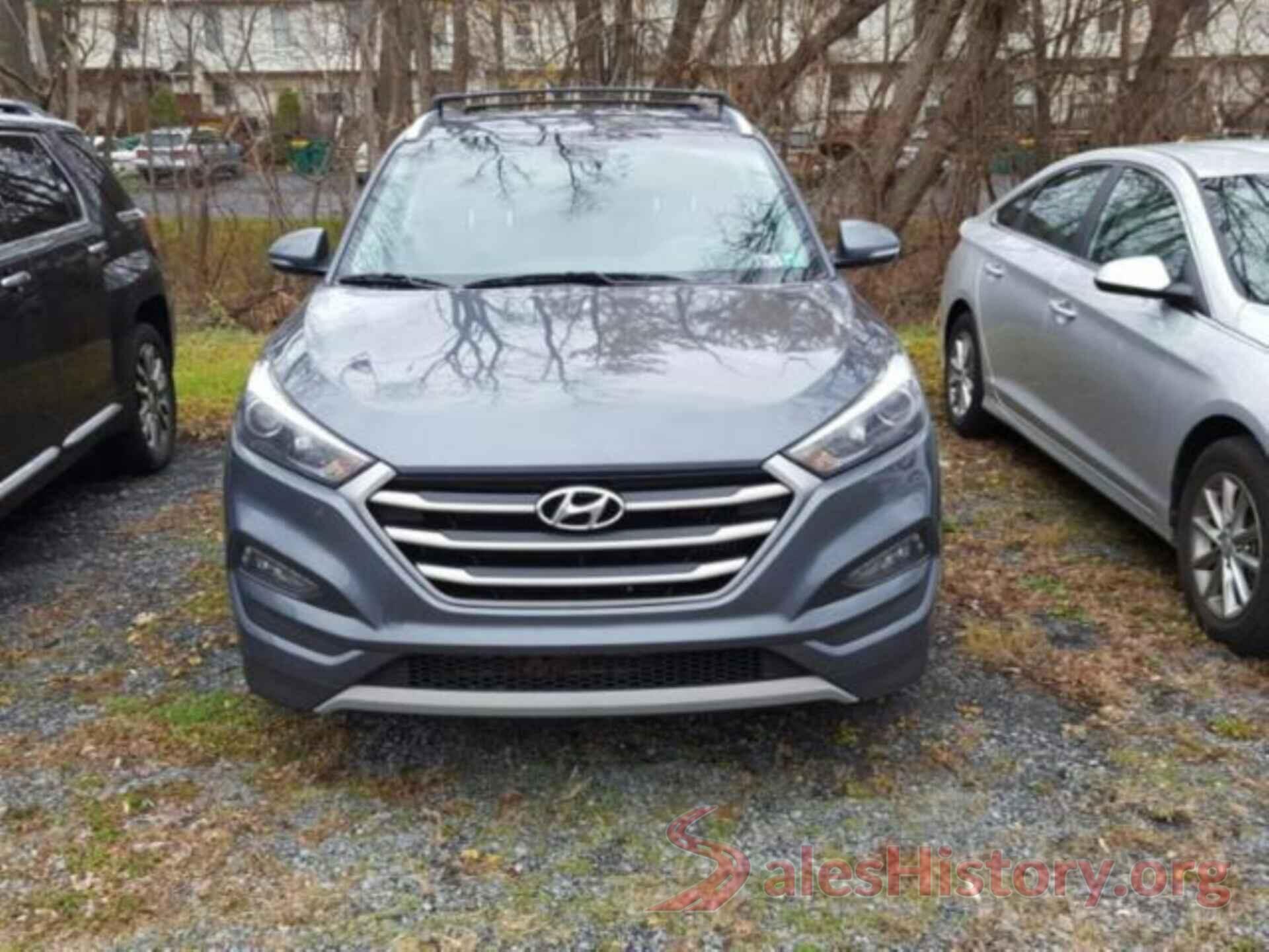 KM8J3CA24HU355492 2017 HYUNDAI TUCSON