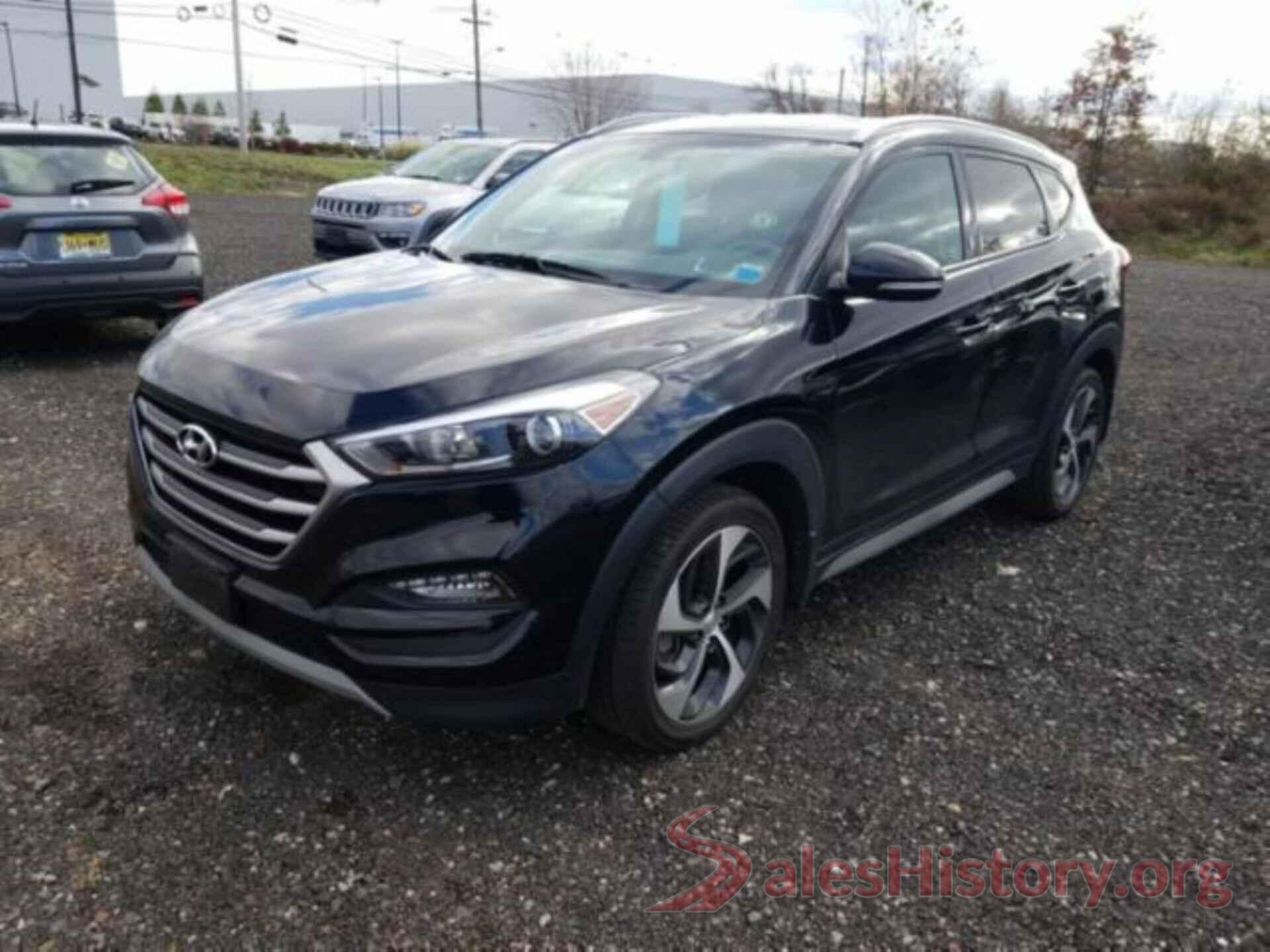 KM8J3CA22HU388331 2017 HYUNDAI TUCSON