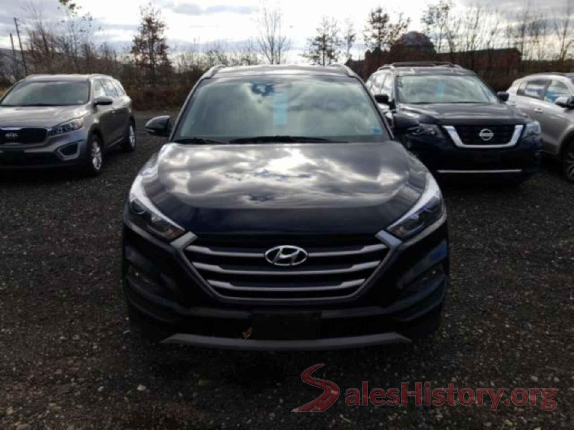 KM8J3CA22HU388331 2017 HYUNDAI TUCSON