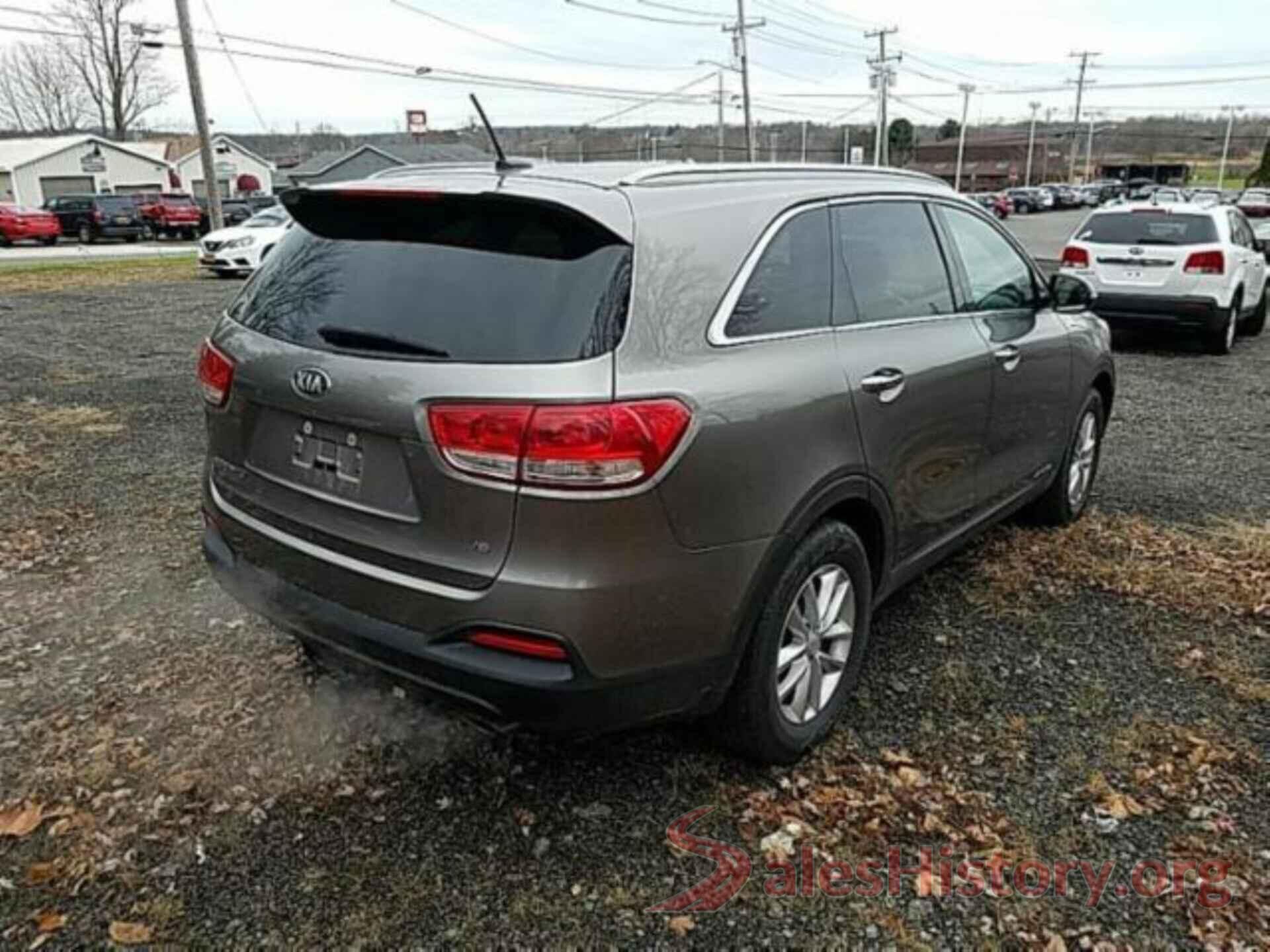 5XYPGDA52JG368218 2018 KIA SORENTO