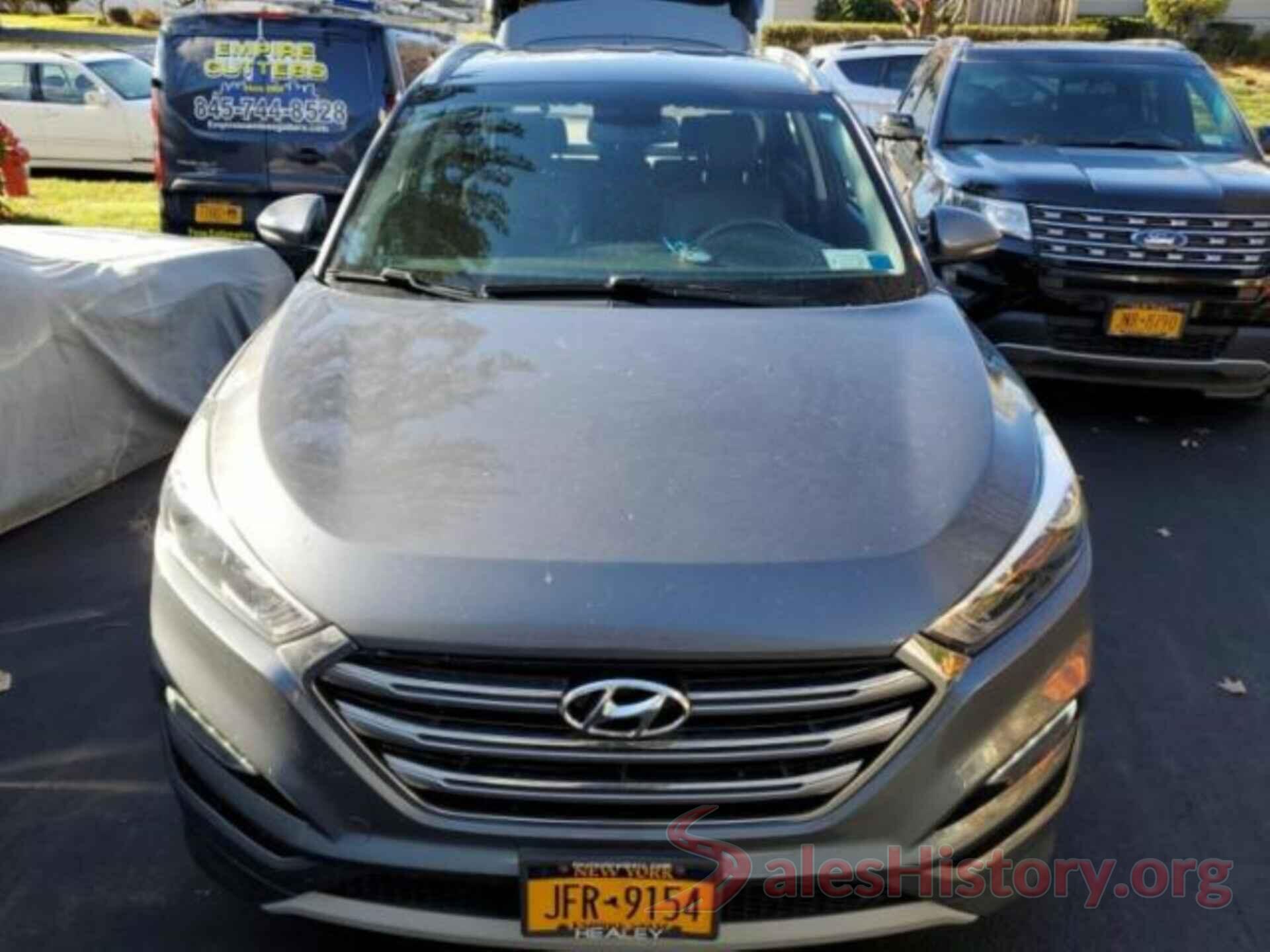 KM8J3CA2XHU308869 2017 HYUNDAI TUCSON