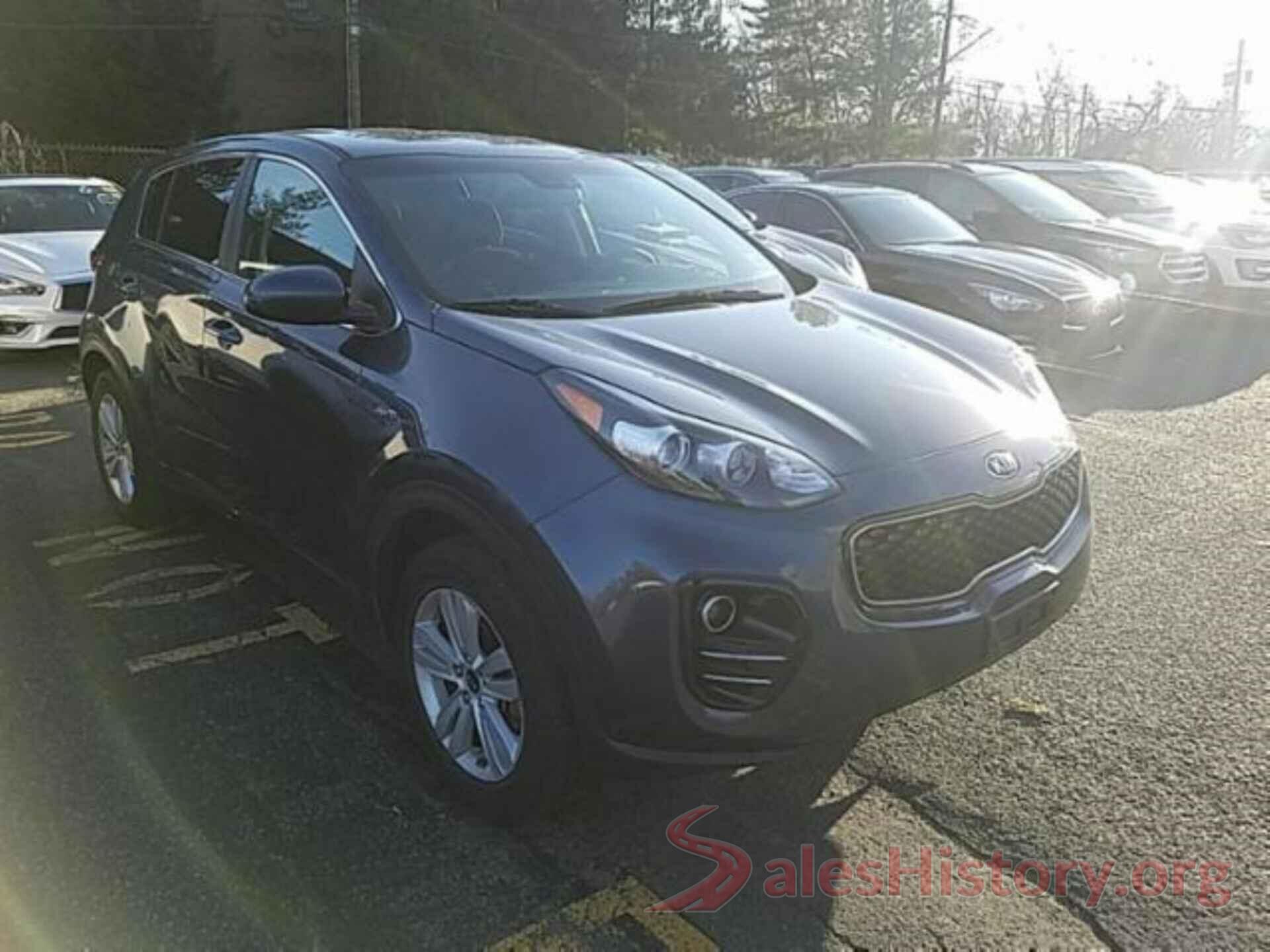 KNDPMCAC4J7415974 2018 KIA SPORTAGE