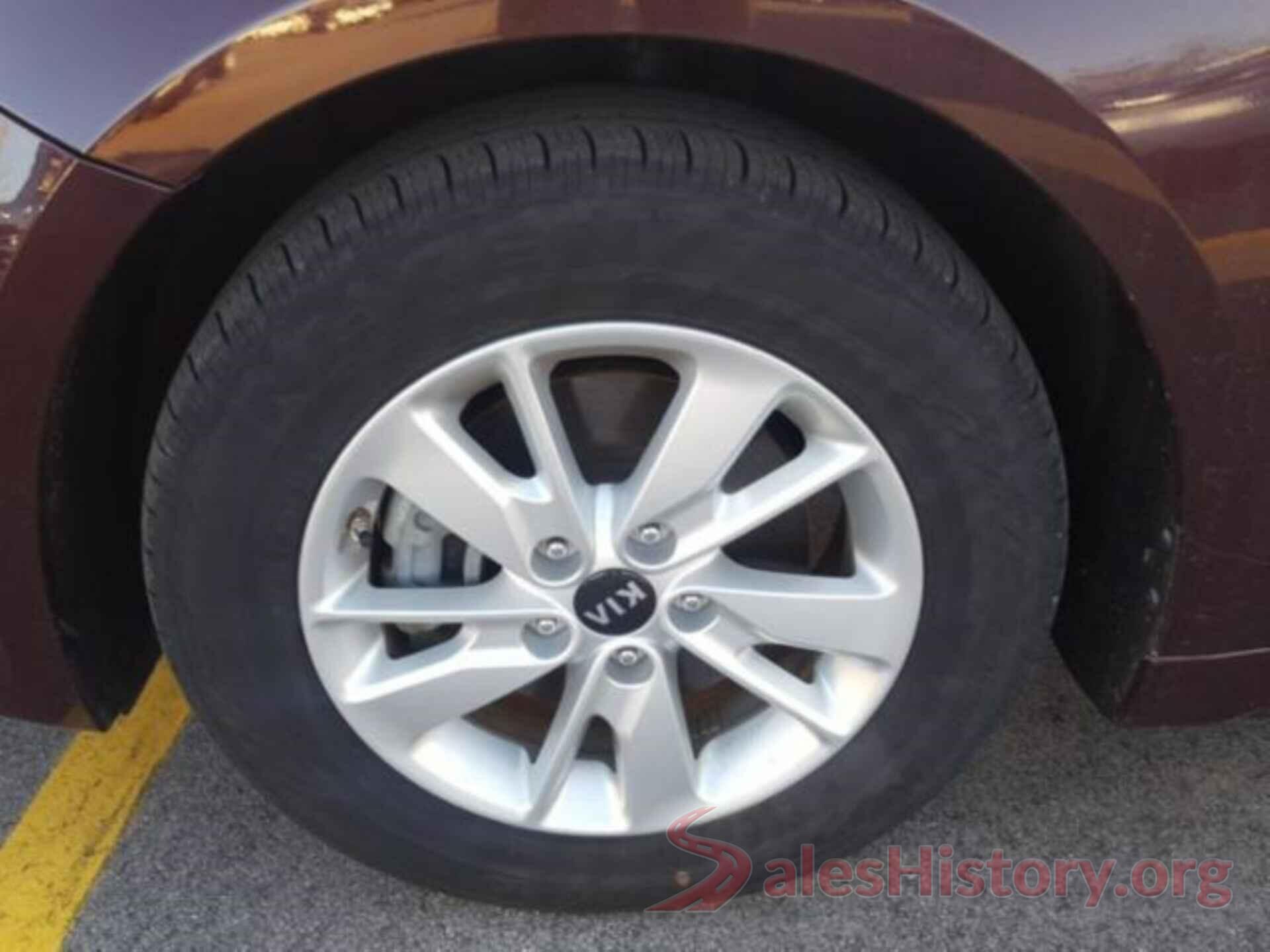 5XXGT4L3XJG235573 2018 KIA OPTIMA