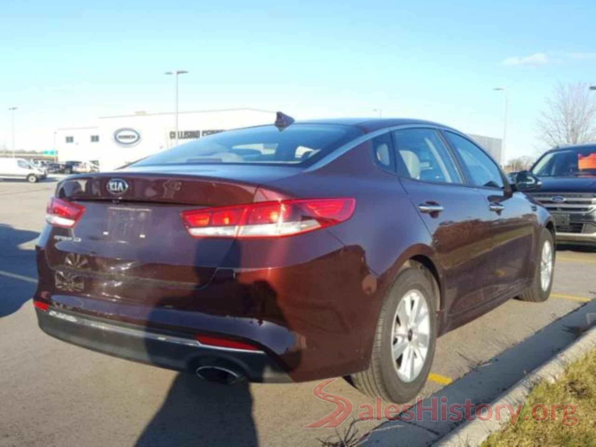 5XXGT4L3XJG235573 2018 KIA OPTIMA