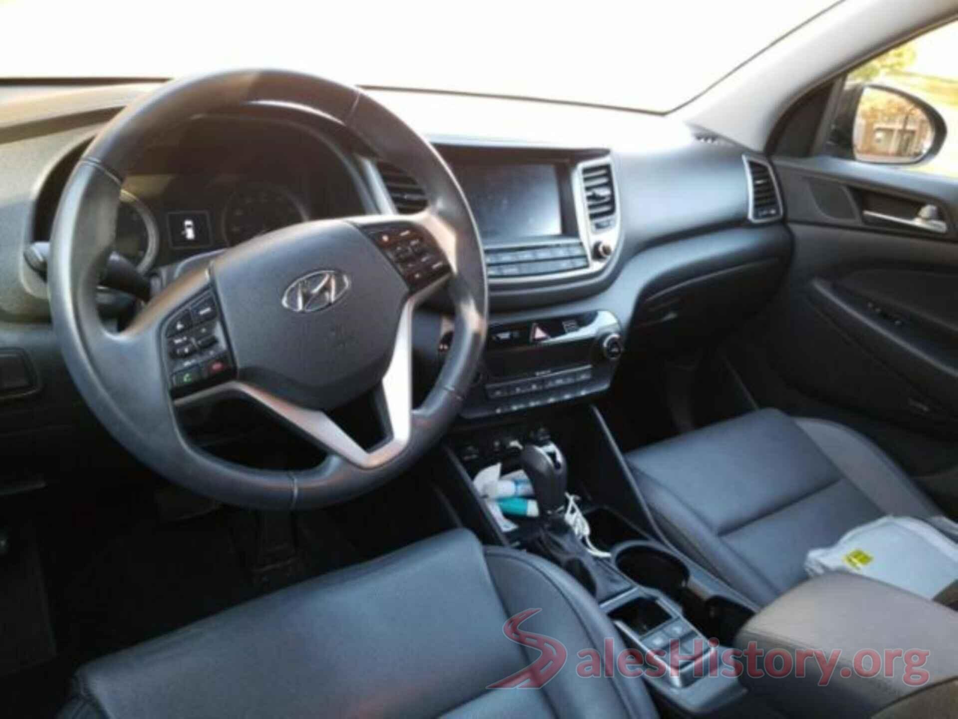 KM8J3CA44HU504937 2017 HYUNDAI TUCSON