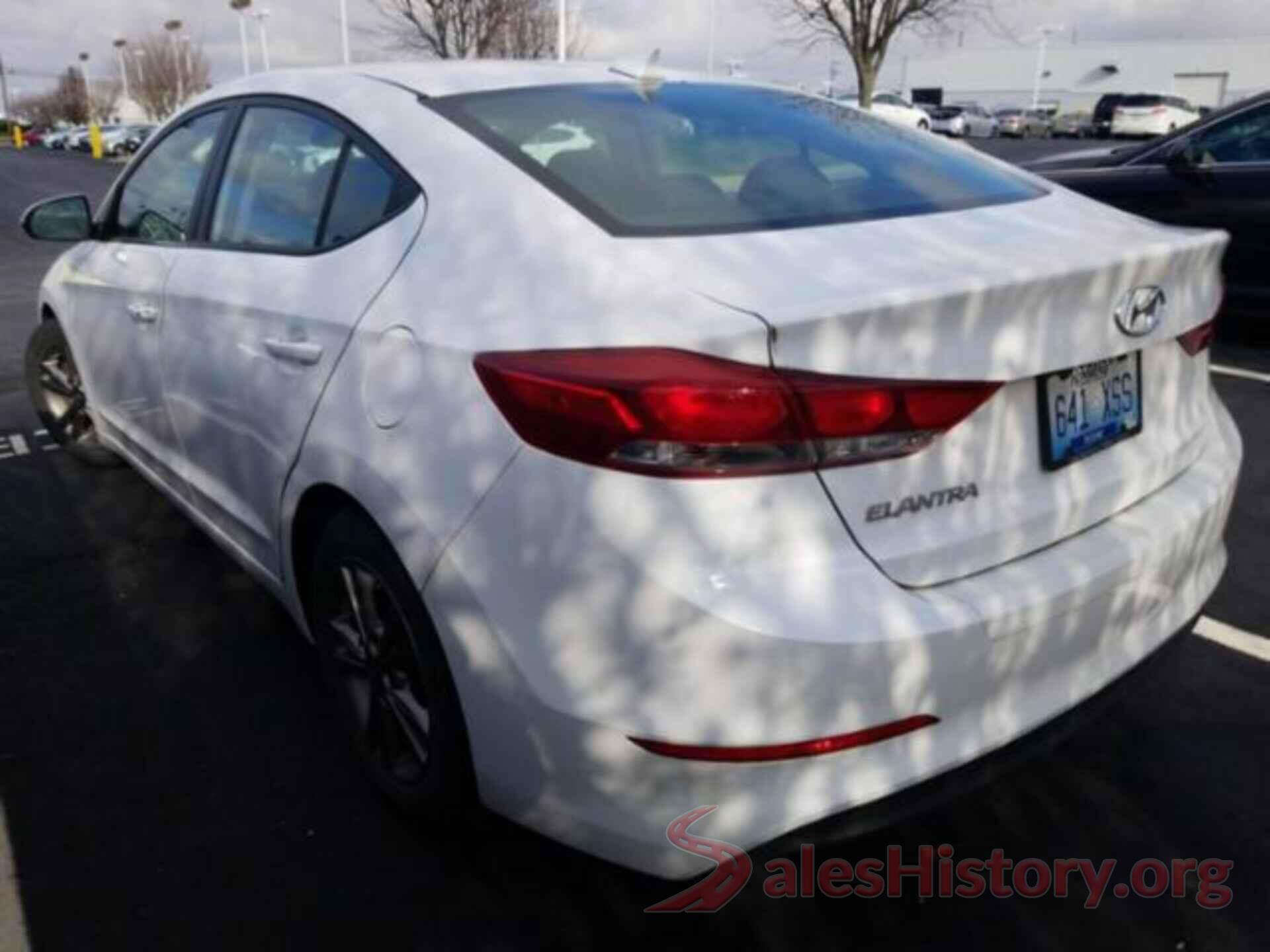 5NPD84LF5JH257497 2018 HYUNDAI ELANTRA