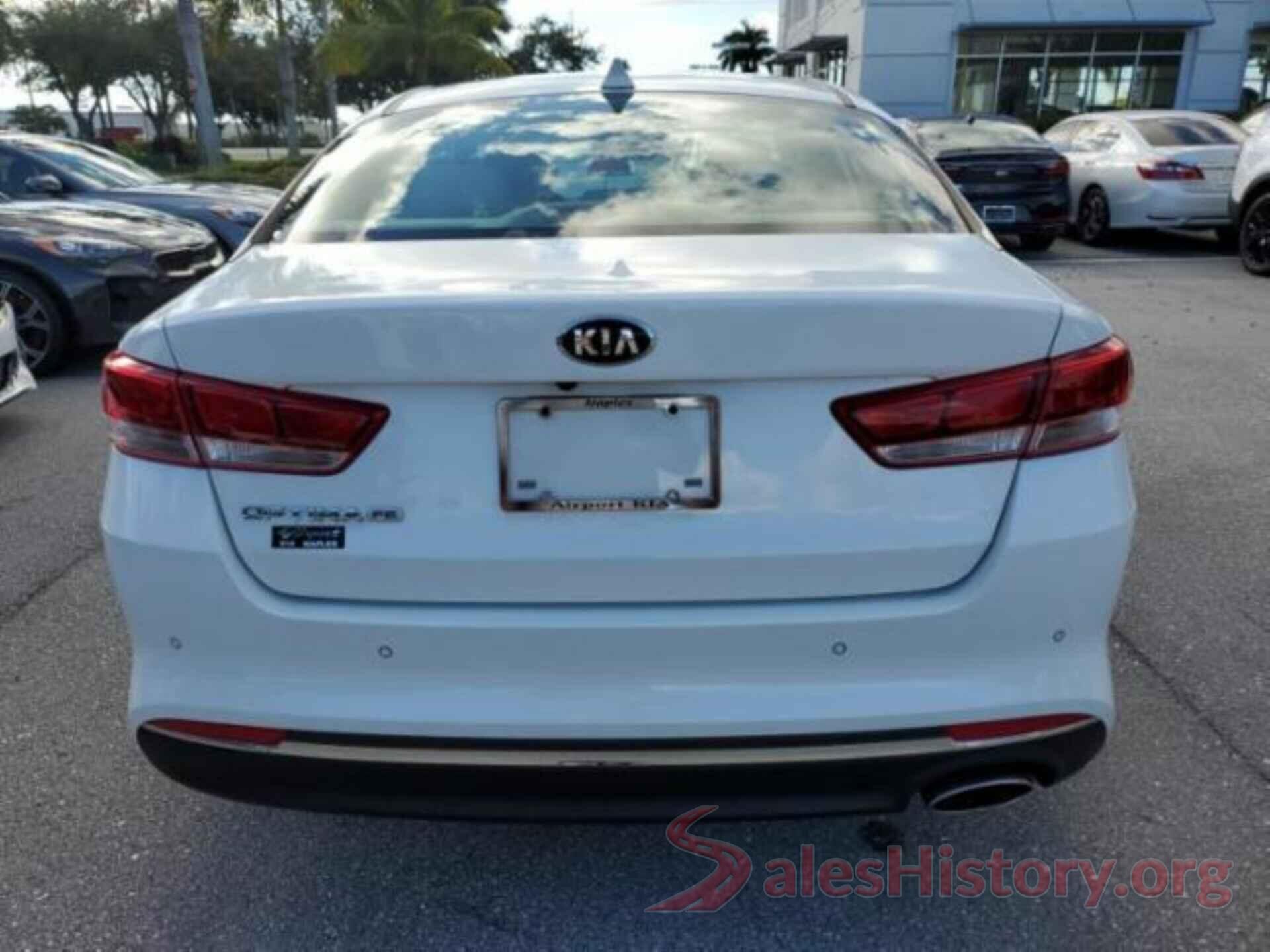 5XXGT4L30JG236828 2018 KIA OPTIMA