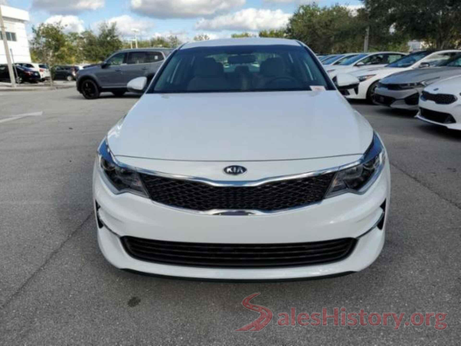 5XXGT4L30JG236828 2018 KIA OPTIMA