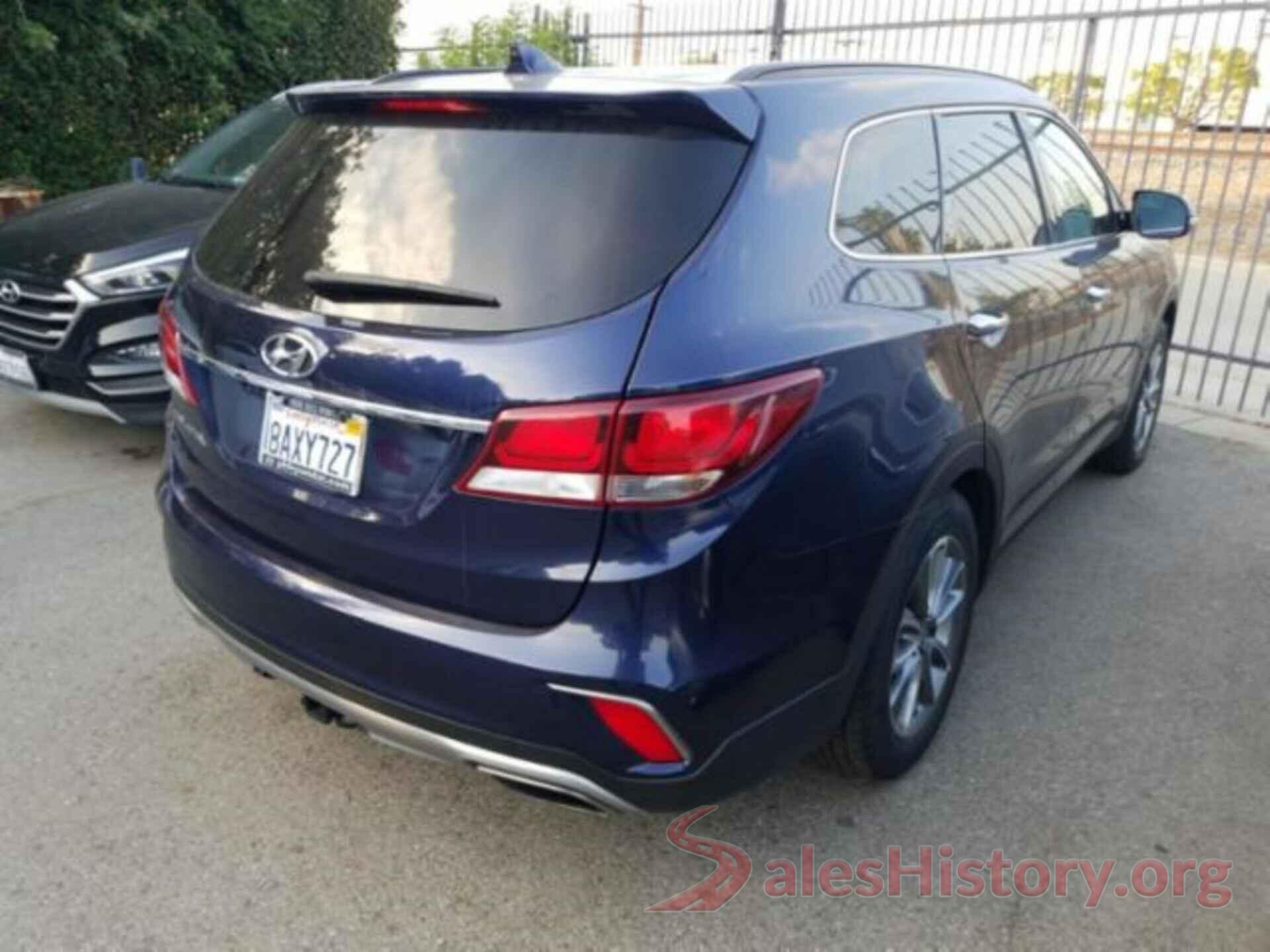 KM8SN4HF9JU263703 2018 HYUNDAI SANTA FE