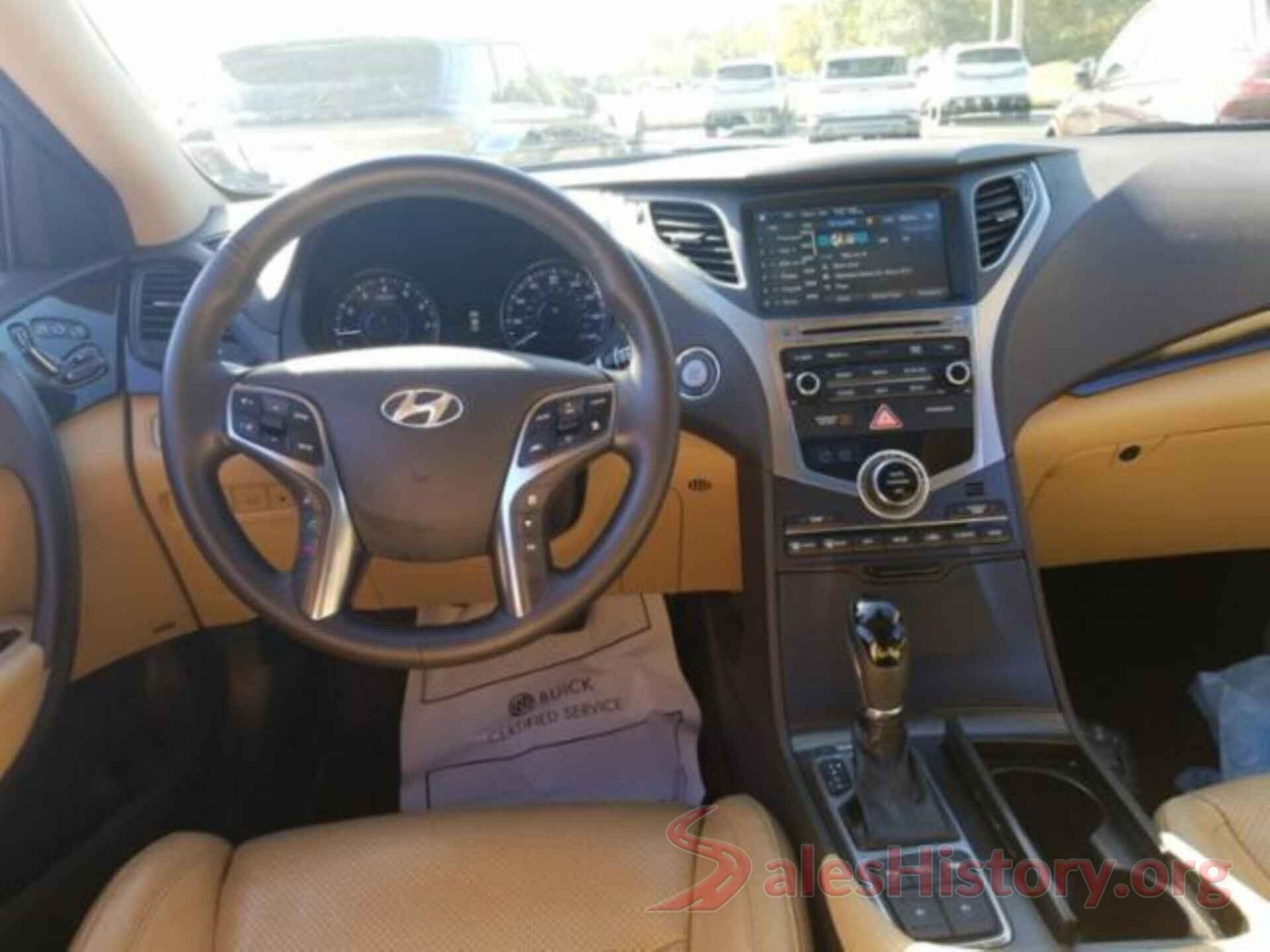 KMHFH4JG1HA590037 2017 HYUNDAI AZERA