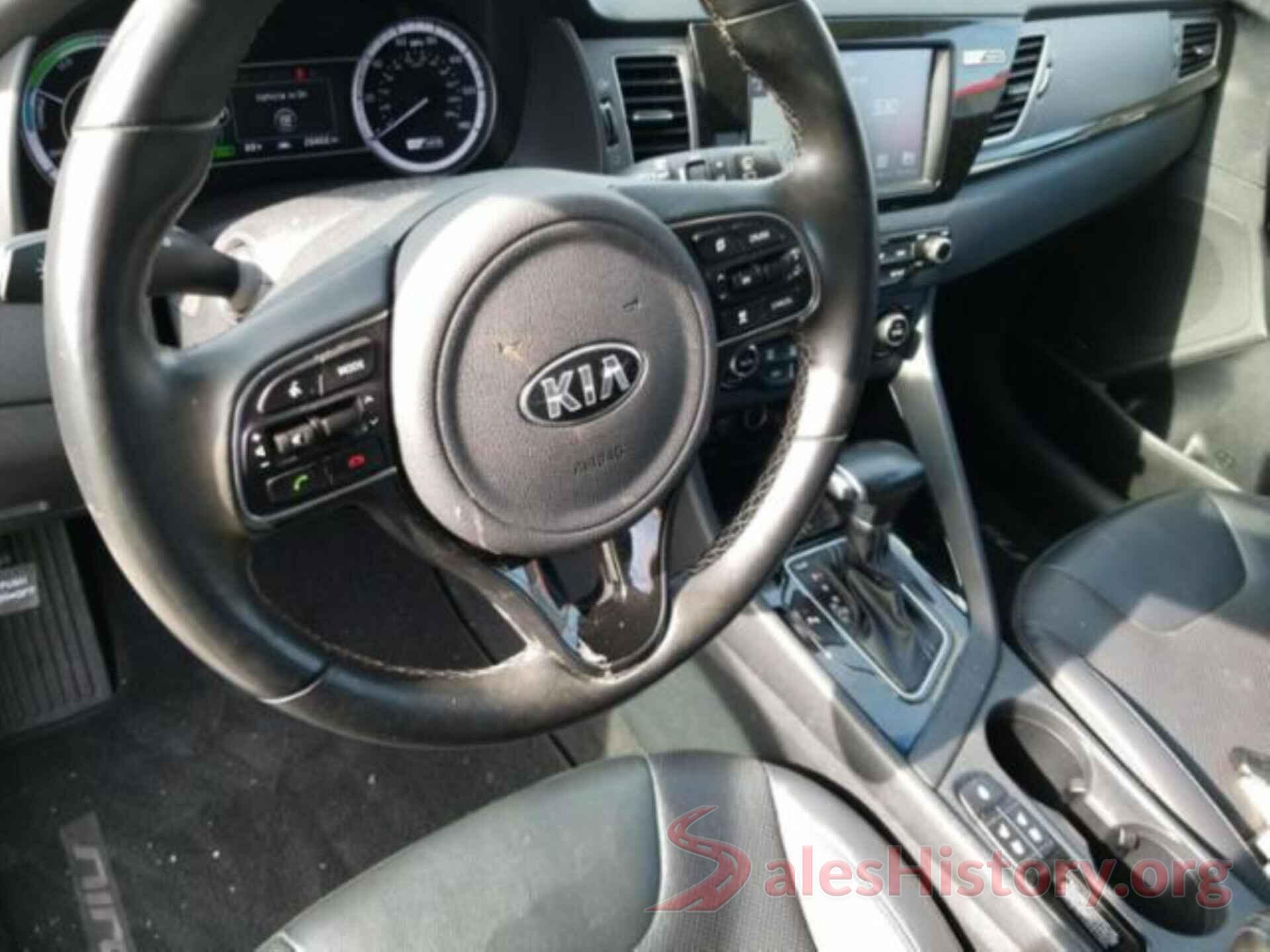 KNDCE3LC0K5233498 2019 KIA NIRO