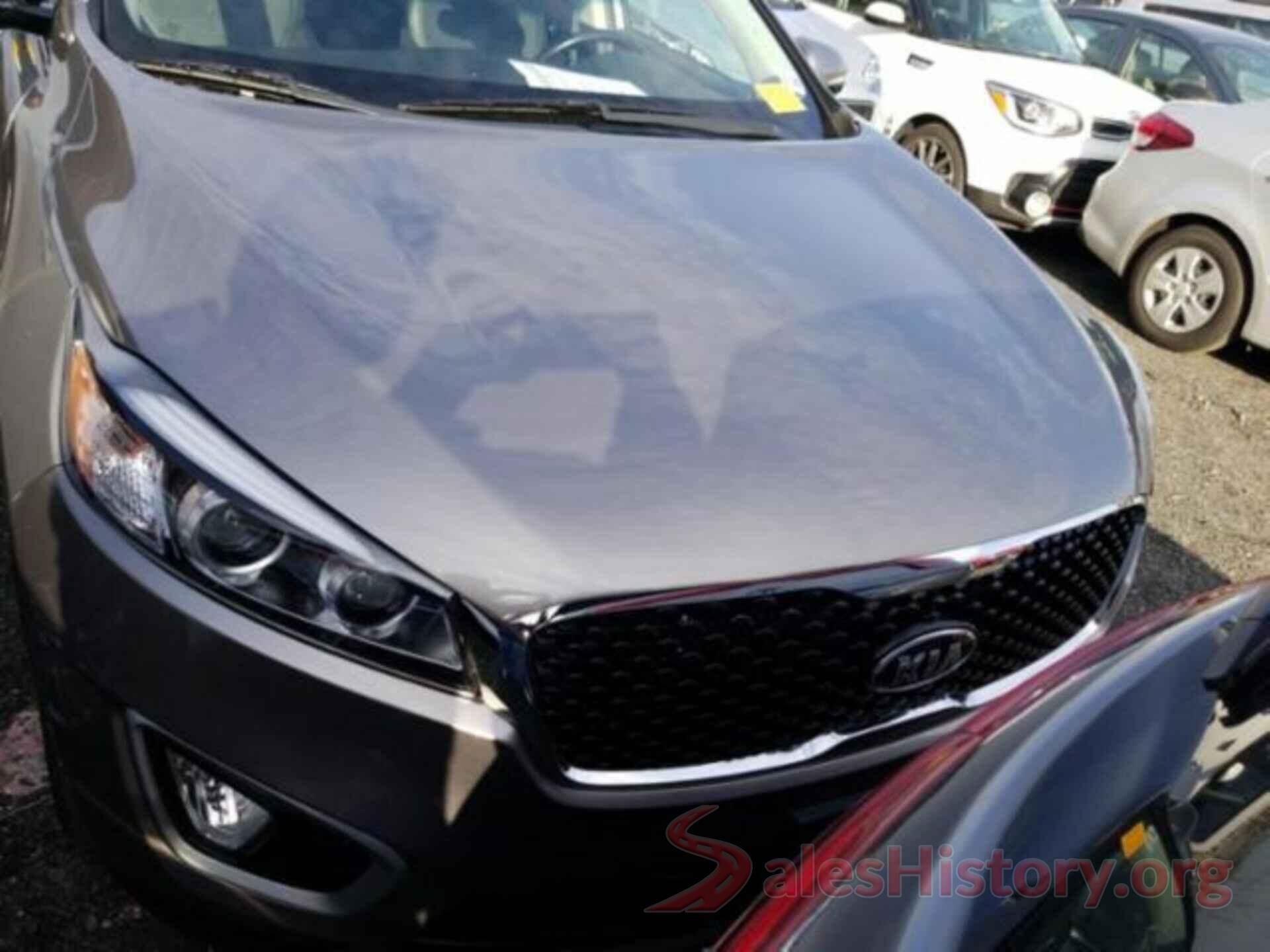 5XYPHDA53JG396381 2018 KIA SORENTO