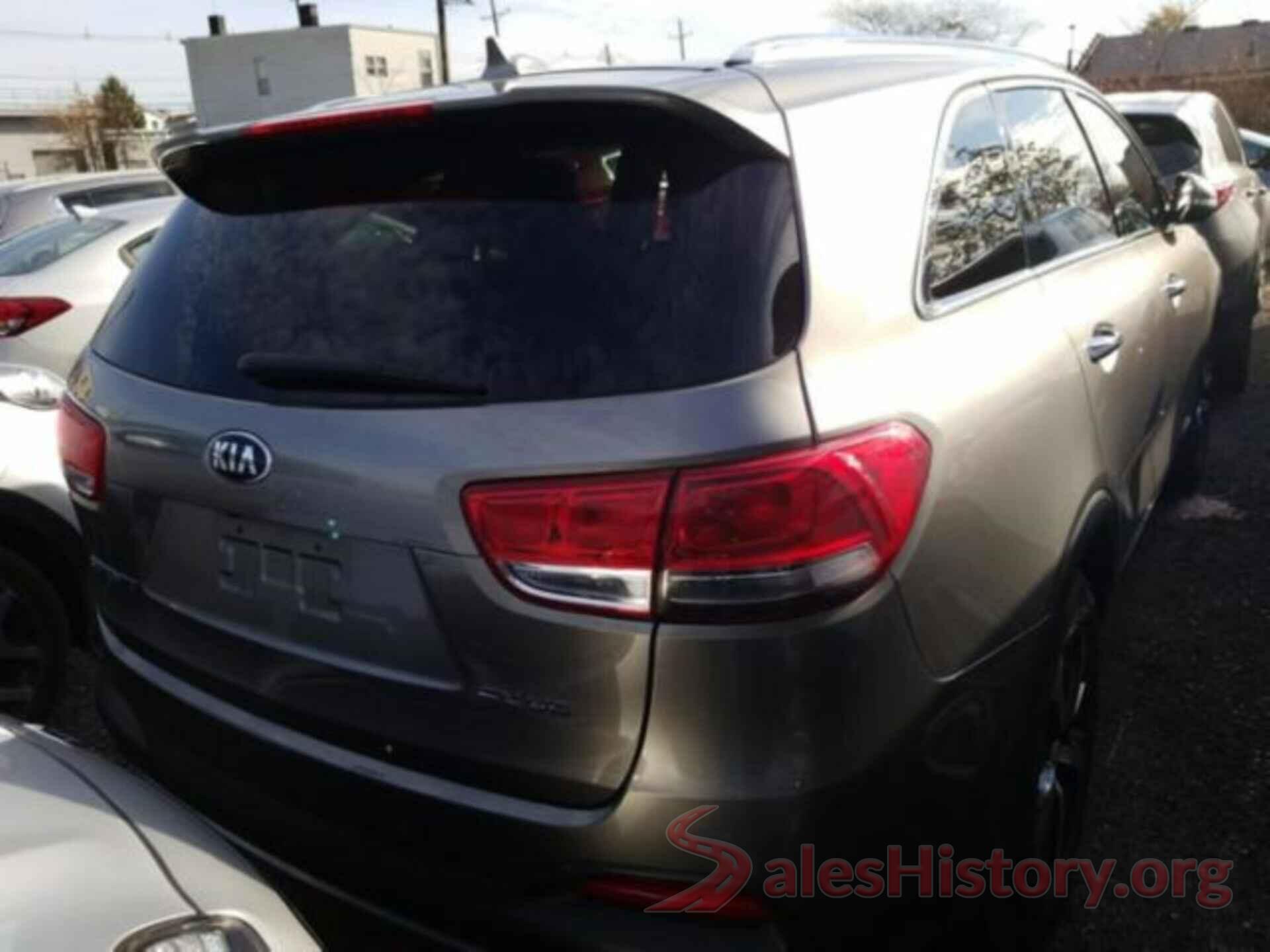 5XYPHDA53JG396381 2018 KIA SORENTO