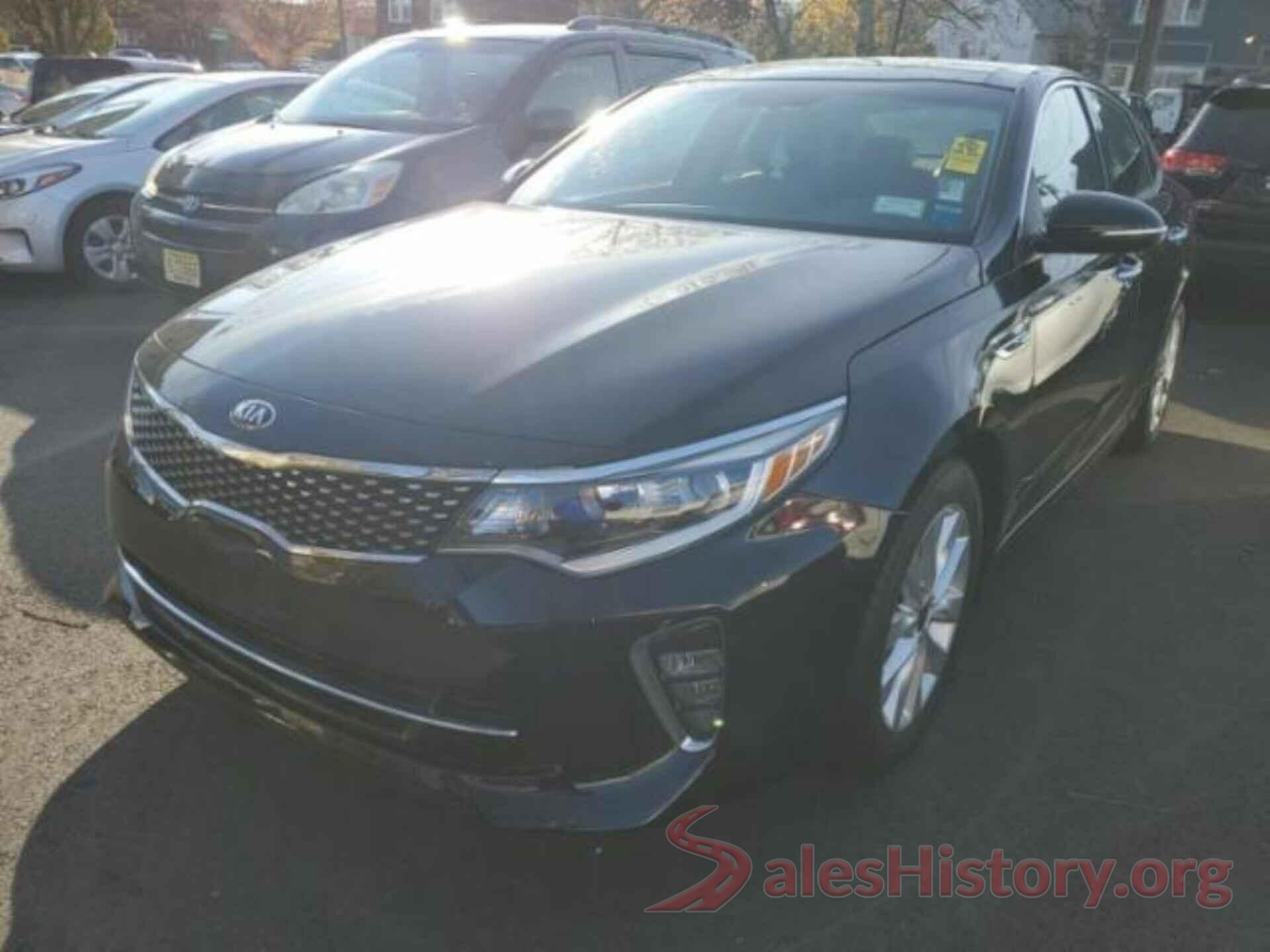 5XXGT4L36JG241645 2018 KIA OPTIMA