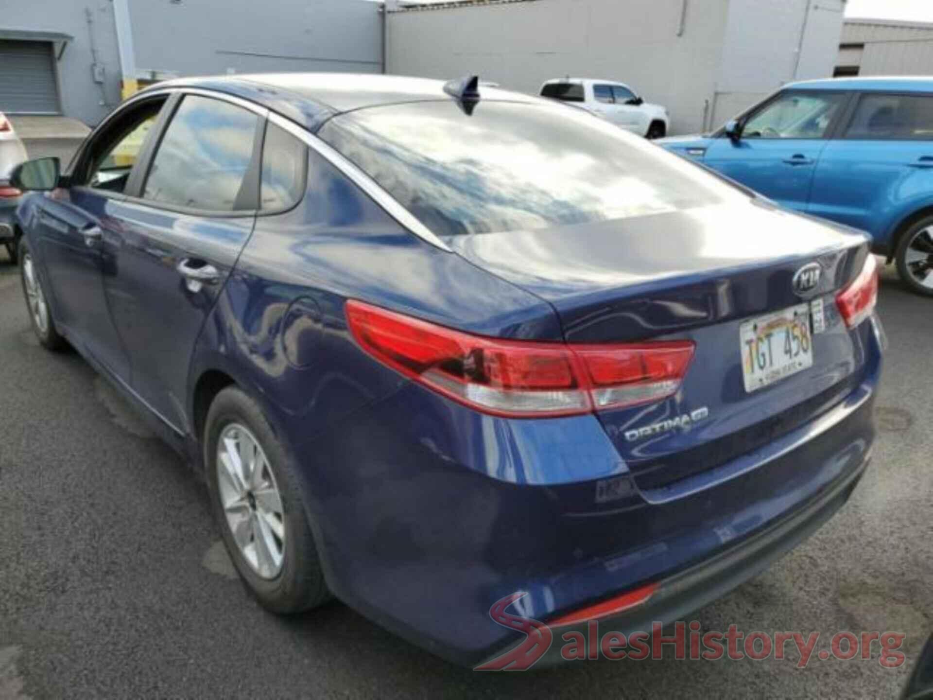 5XXGT4L30JG223299 2018 KIA OPTIMA