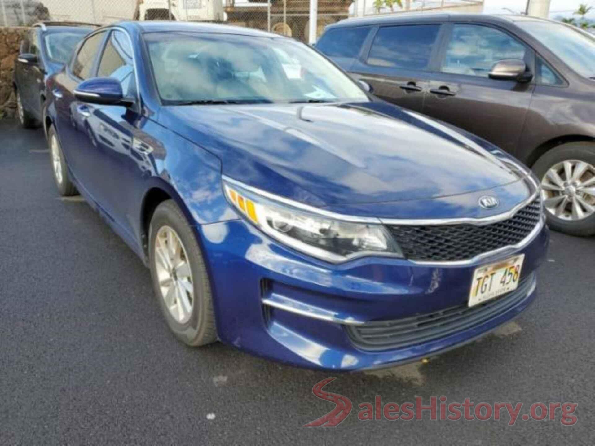 5XXGT4L30JG223299 2018 KIA OPTIMA