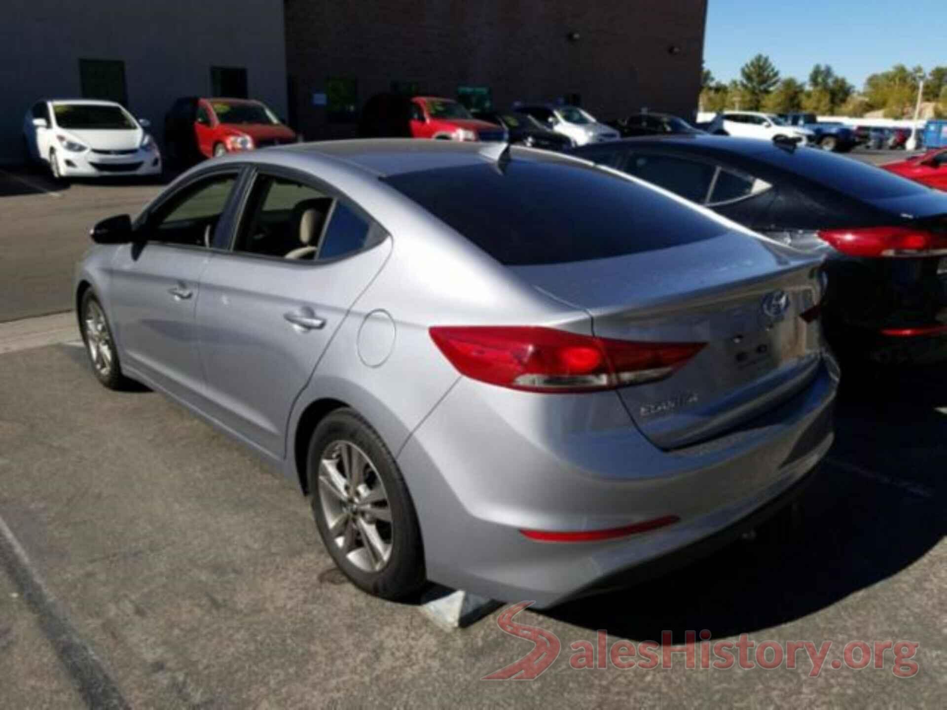 5NPD84LF0HH152831 2017 HYUNDAI ELANTRA