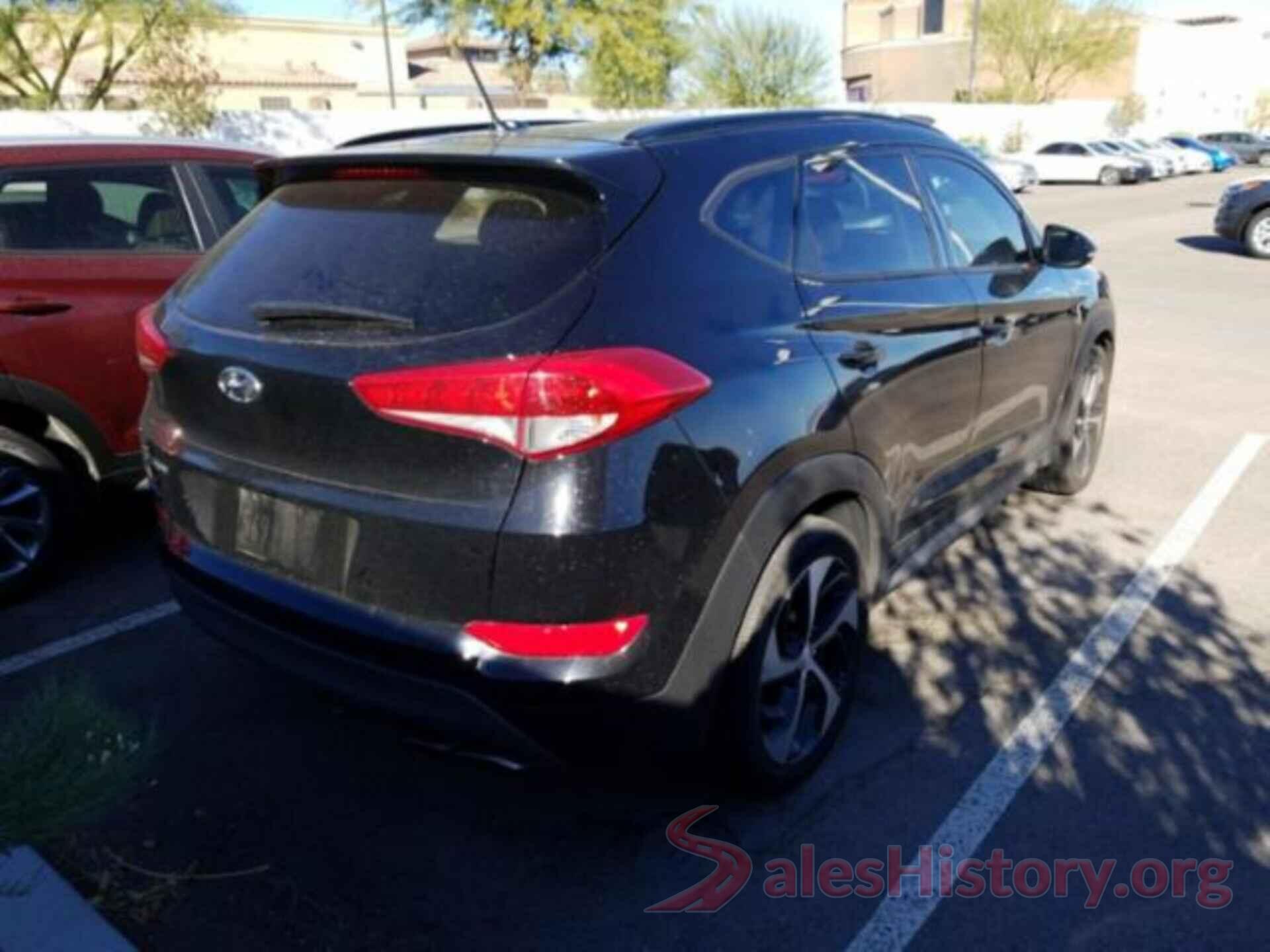 KM8J33A24HU565901 2017 HYUNDAI TUCSON