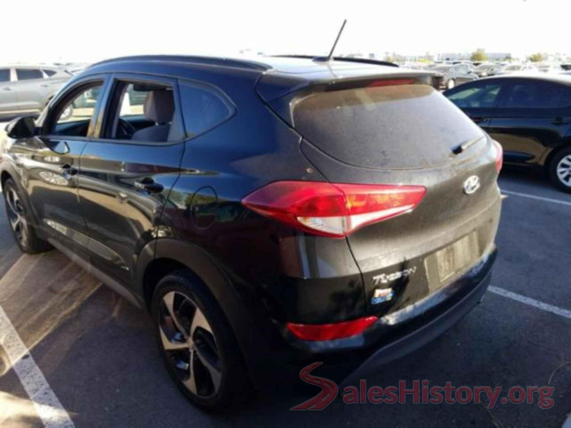 KM8J33A24HU565901 2017 HYUNDAI TUCSON