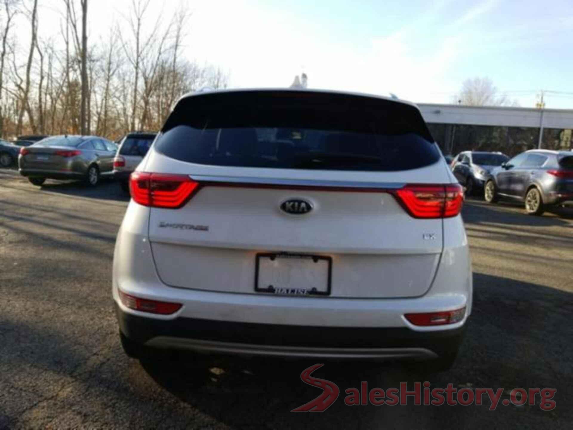 KNDPNCAC4J7398901 2018 KIA SPORTAGE