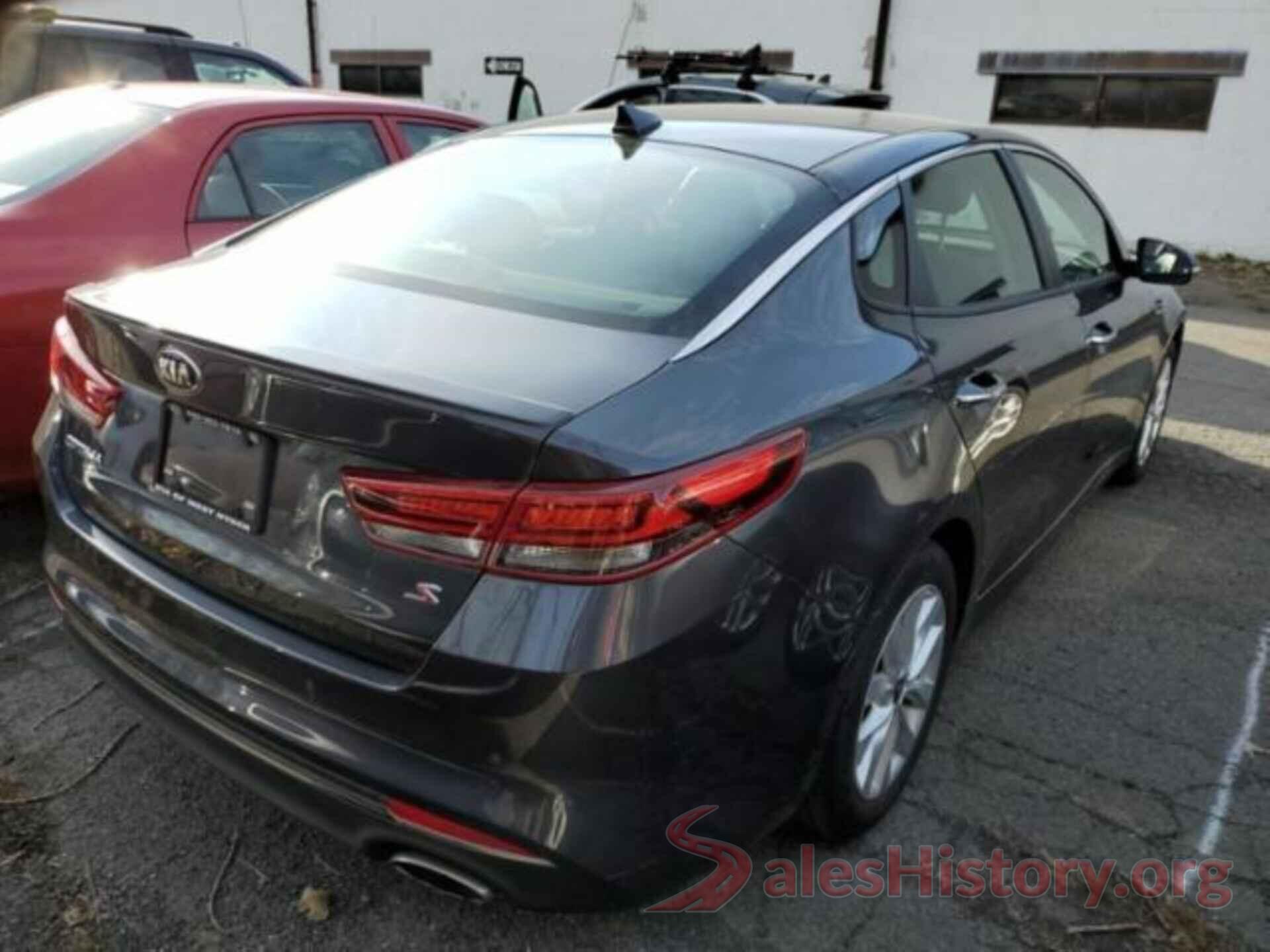 5XXGT4L30JG226073 2018 KIA OPTIMA