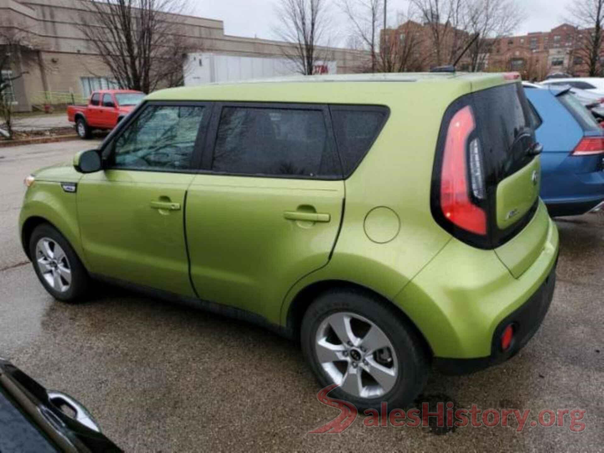 KNDJN2A25H7884313 2017 KIA SOUL