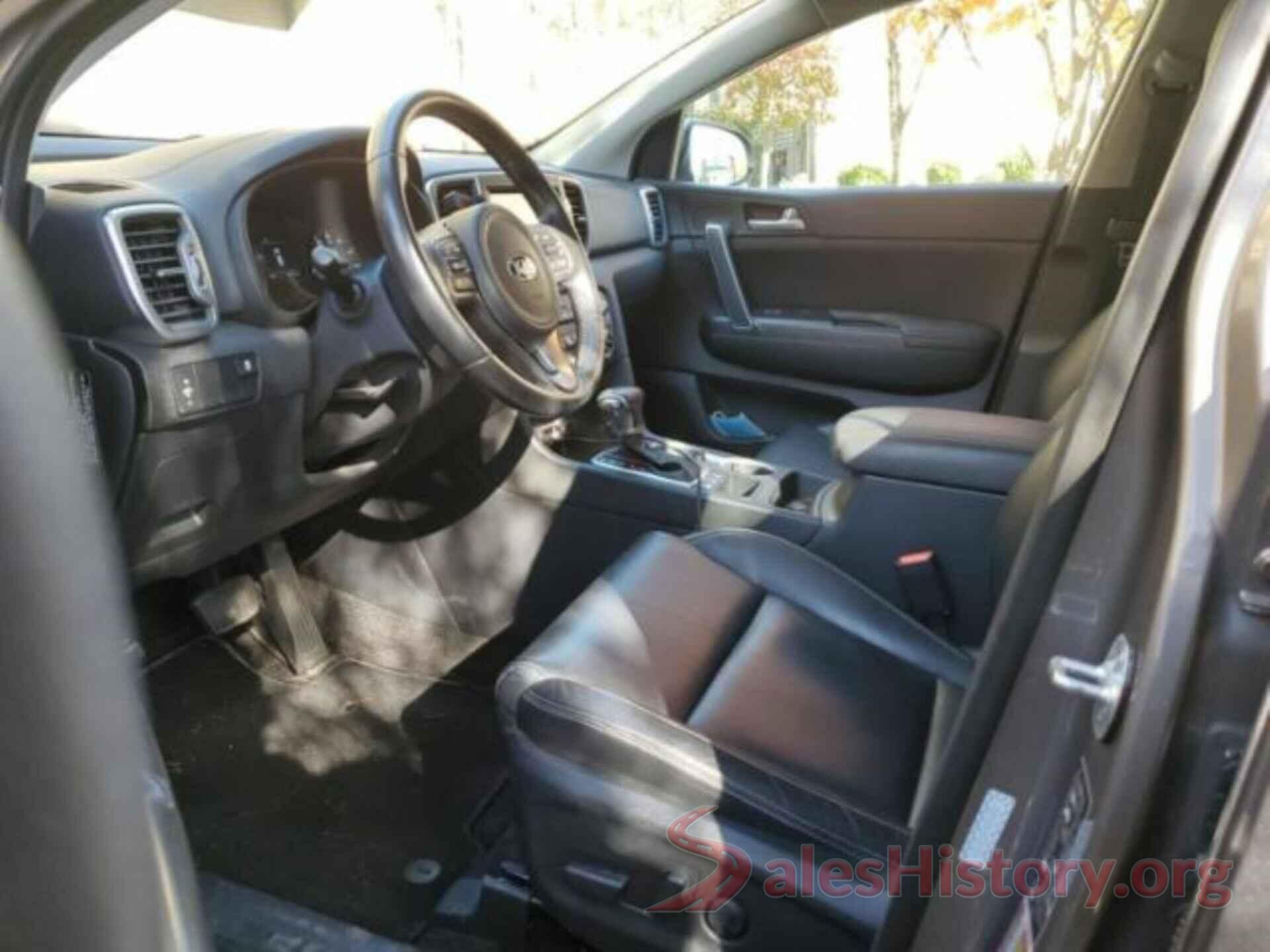 KNDPNCAC8H7229331 2017 KIA SPORTAGE