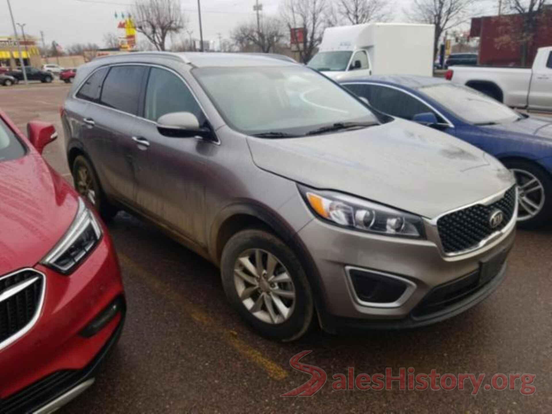 5XYPGDA36HG325803 2017 KIA SORENTO