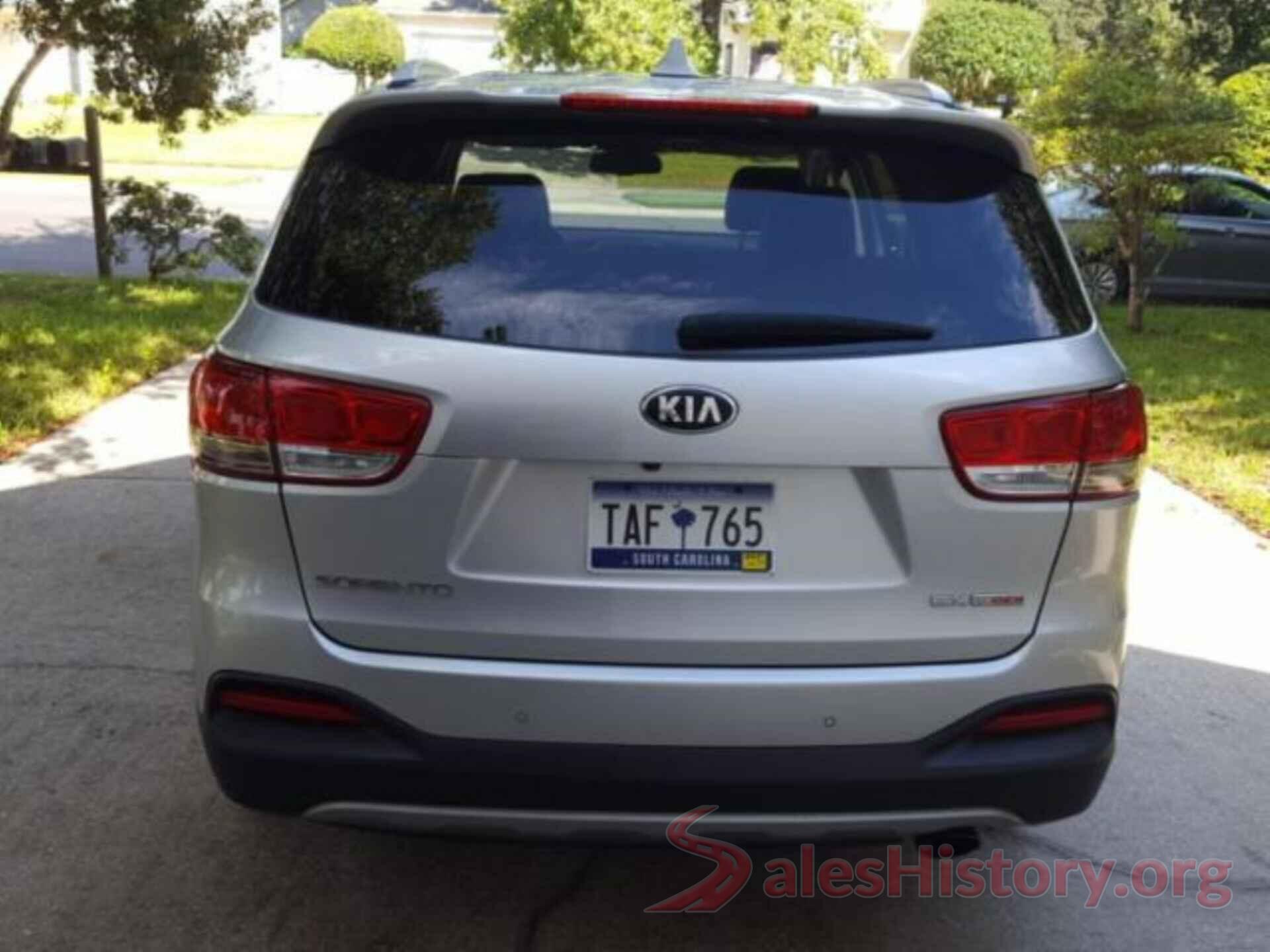 5XYPH4A16HG274864 2017 KIA SORENTO