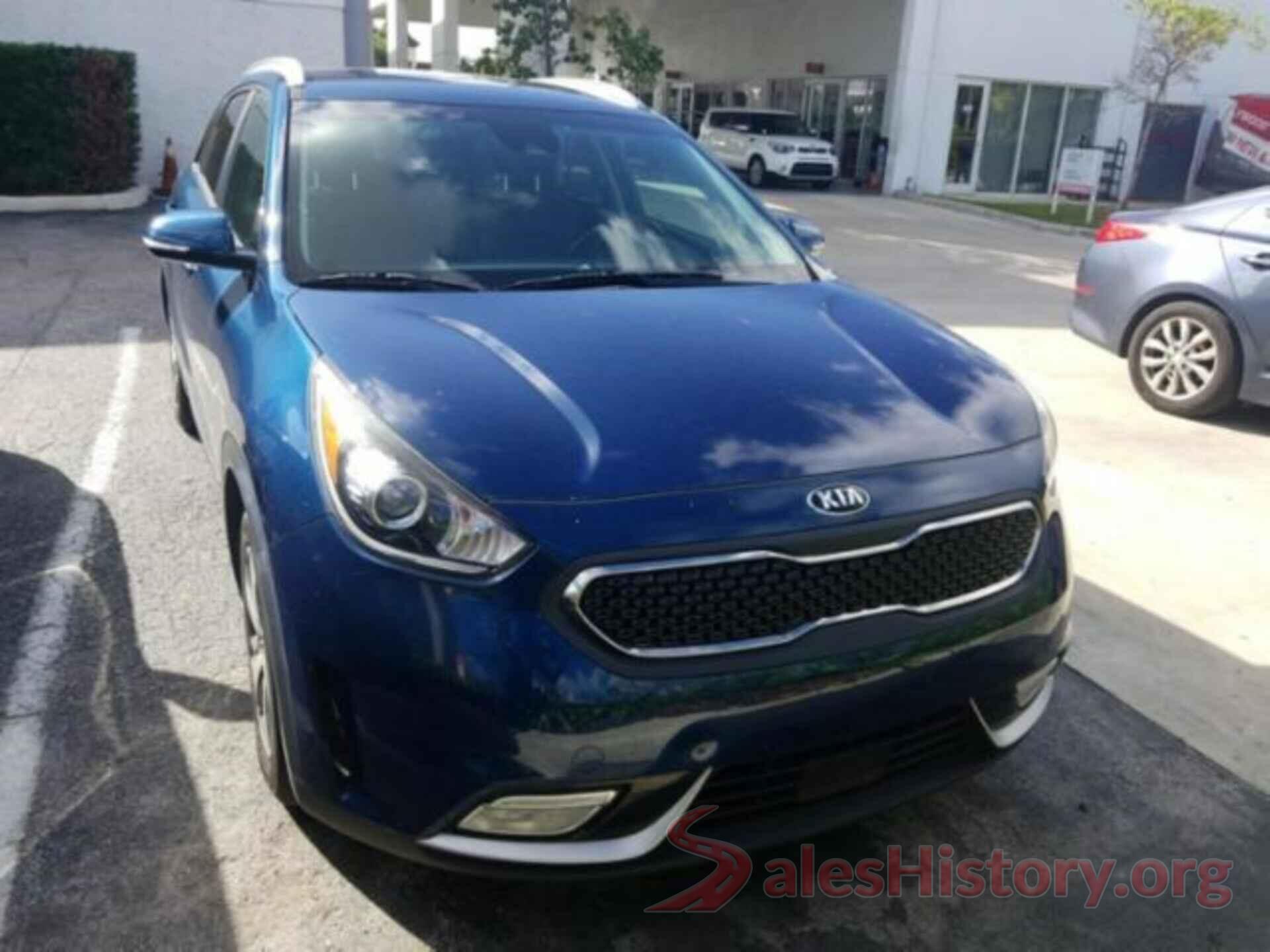 KNDCC3LC4J5121632 2018 KIA NIRO