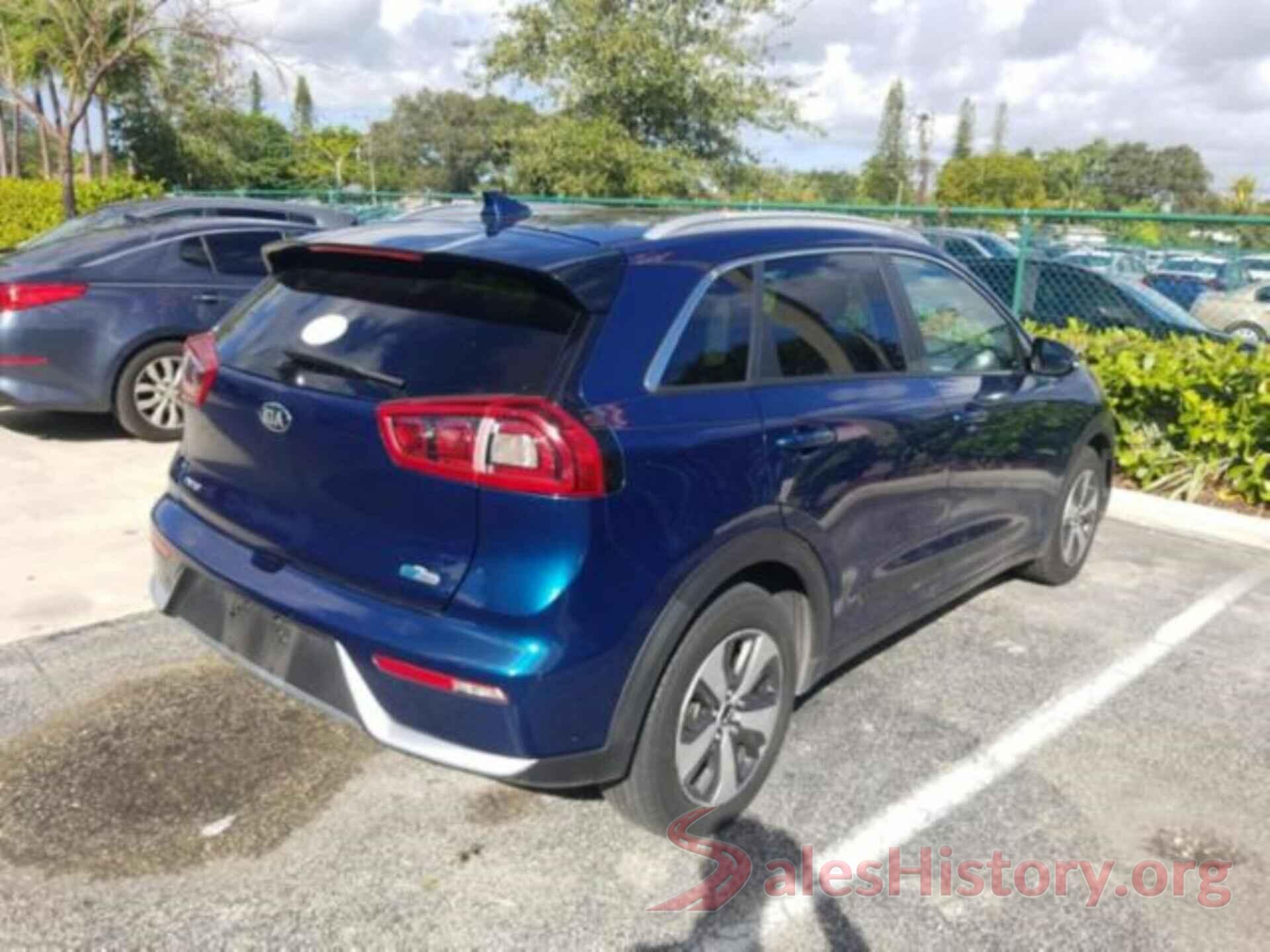 KNDCC3LC4J5121632 2018 KIA NIRO