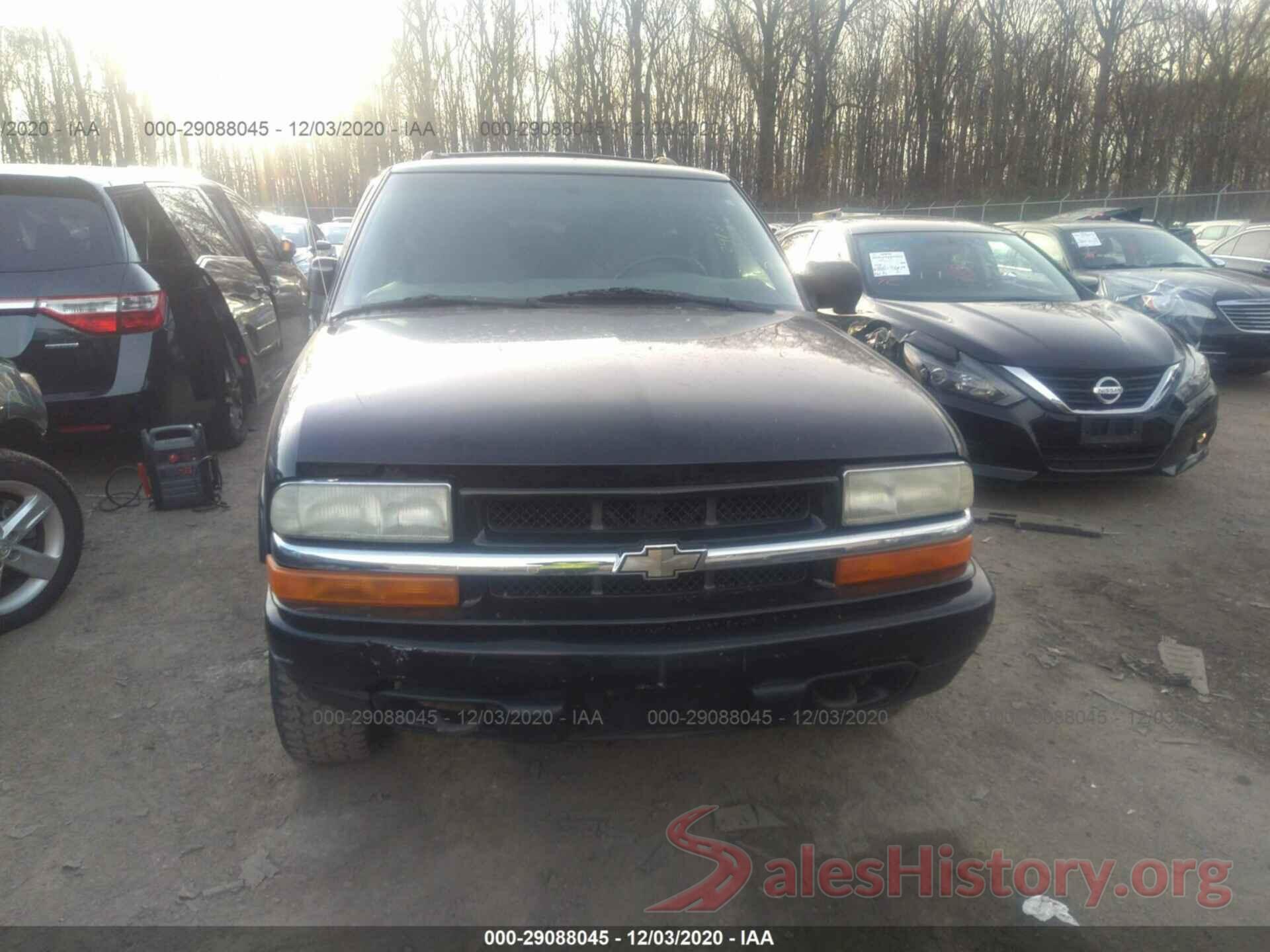 1GNCT18XX4K111734 2004 CHEVROLET BLAZER