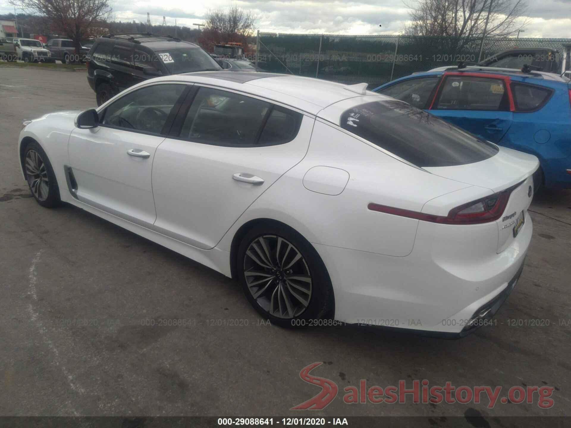 KNAE25LA9J6022740 2018 KIA STINGER