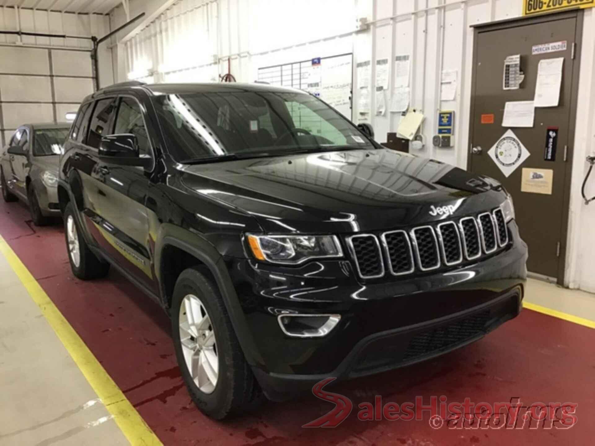 1C4RJFAG9JC342033 2018 JEEP GRAND CHEROKEE