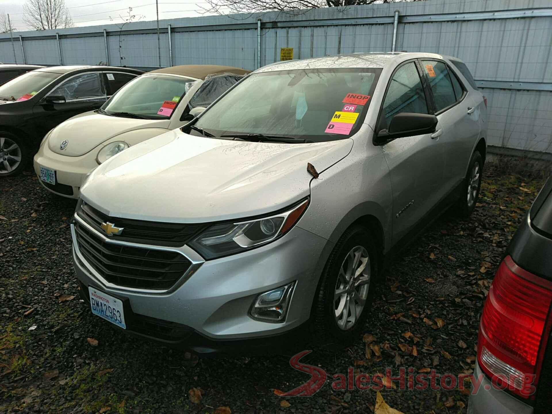 3GNAXHEV8JS618073 2018 CHEVROLET EQUINOX