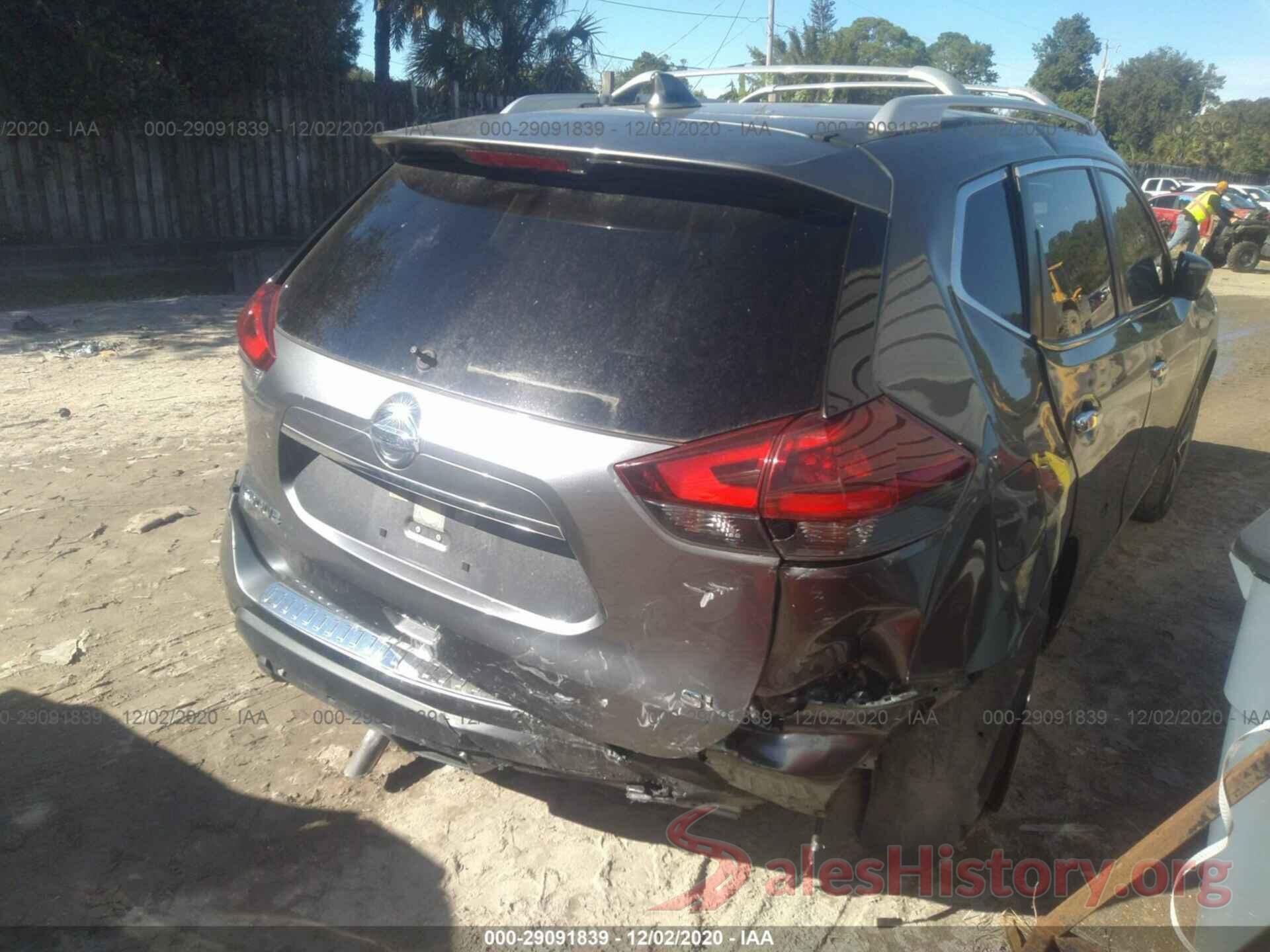 JN8AT2MT8JW489357 2018 NISSAN ROGUE