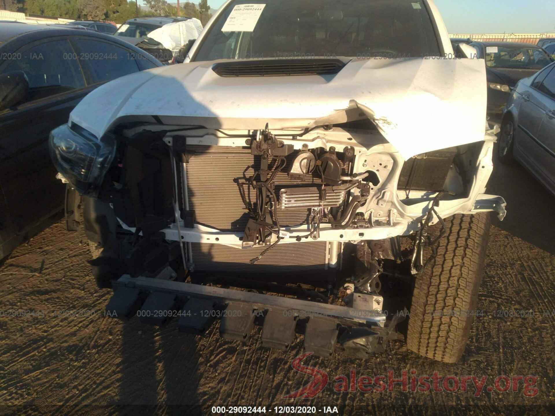 5TFCZ5AN3KX207728 2019 TOYOTA TACOMA 4WD