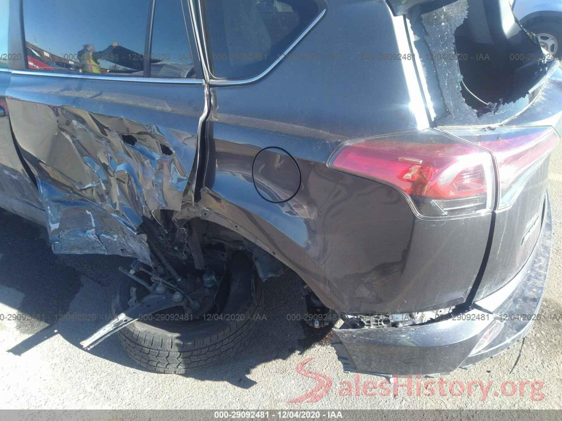 JTMBFREV1HJ121061 2017 TOYOTA RAV4