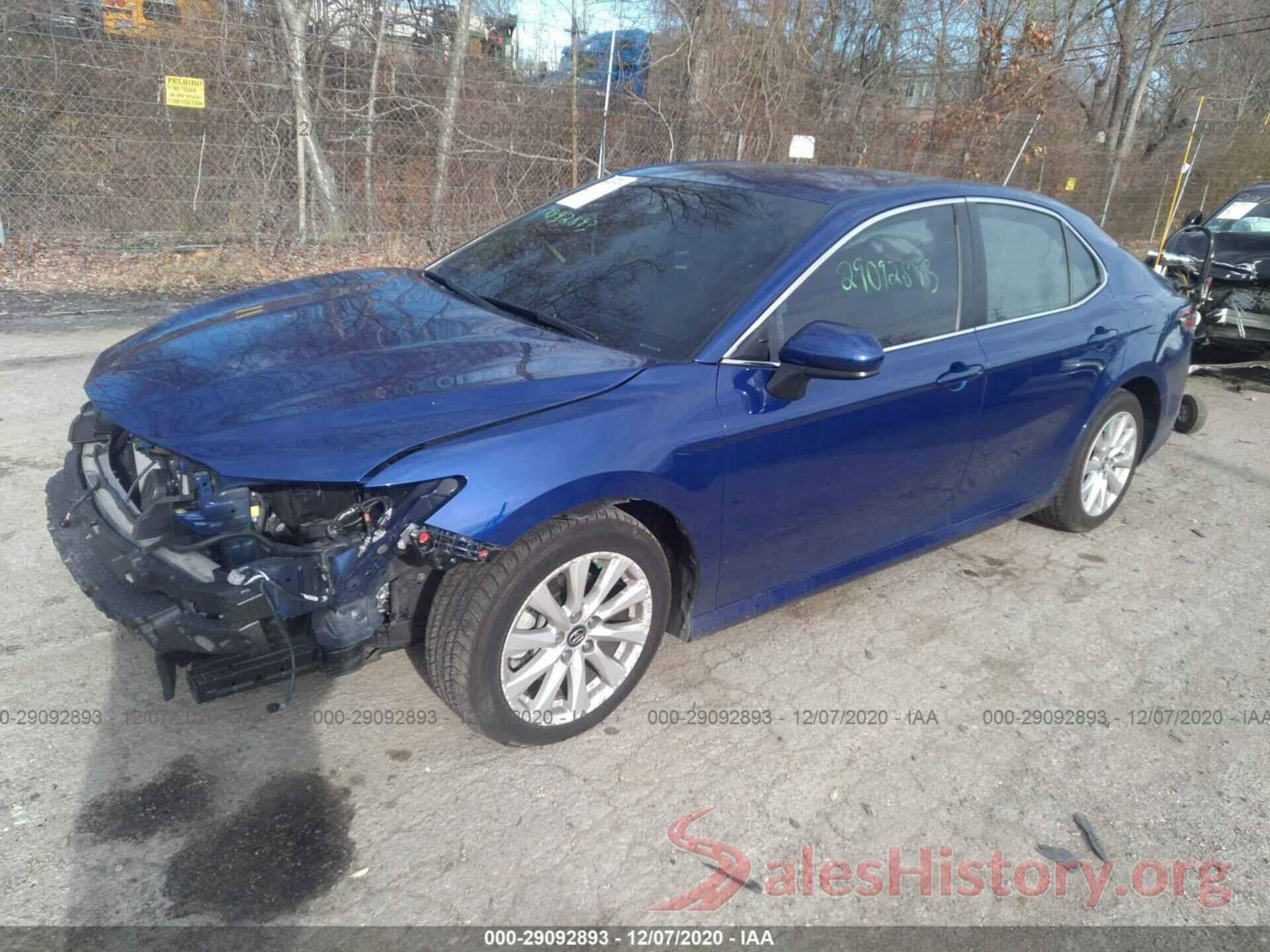 4T1B11HK2JU584408 2018 TOYOTA CAMRY