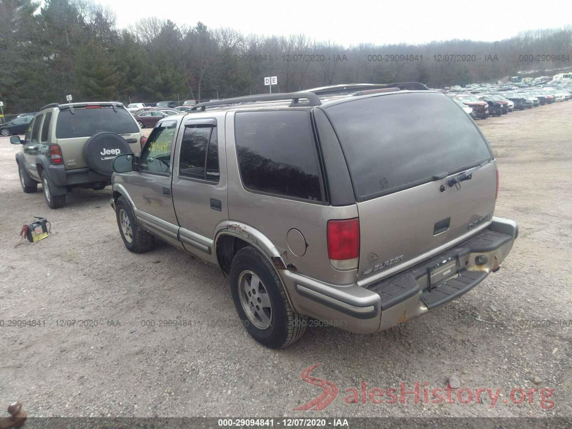 1GNDT13W9X2127575 1999 CHEVROLET BLAZER