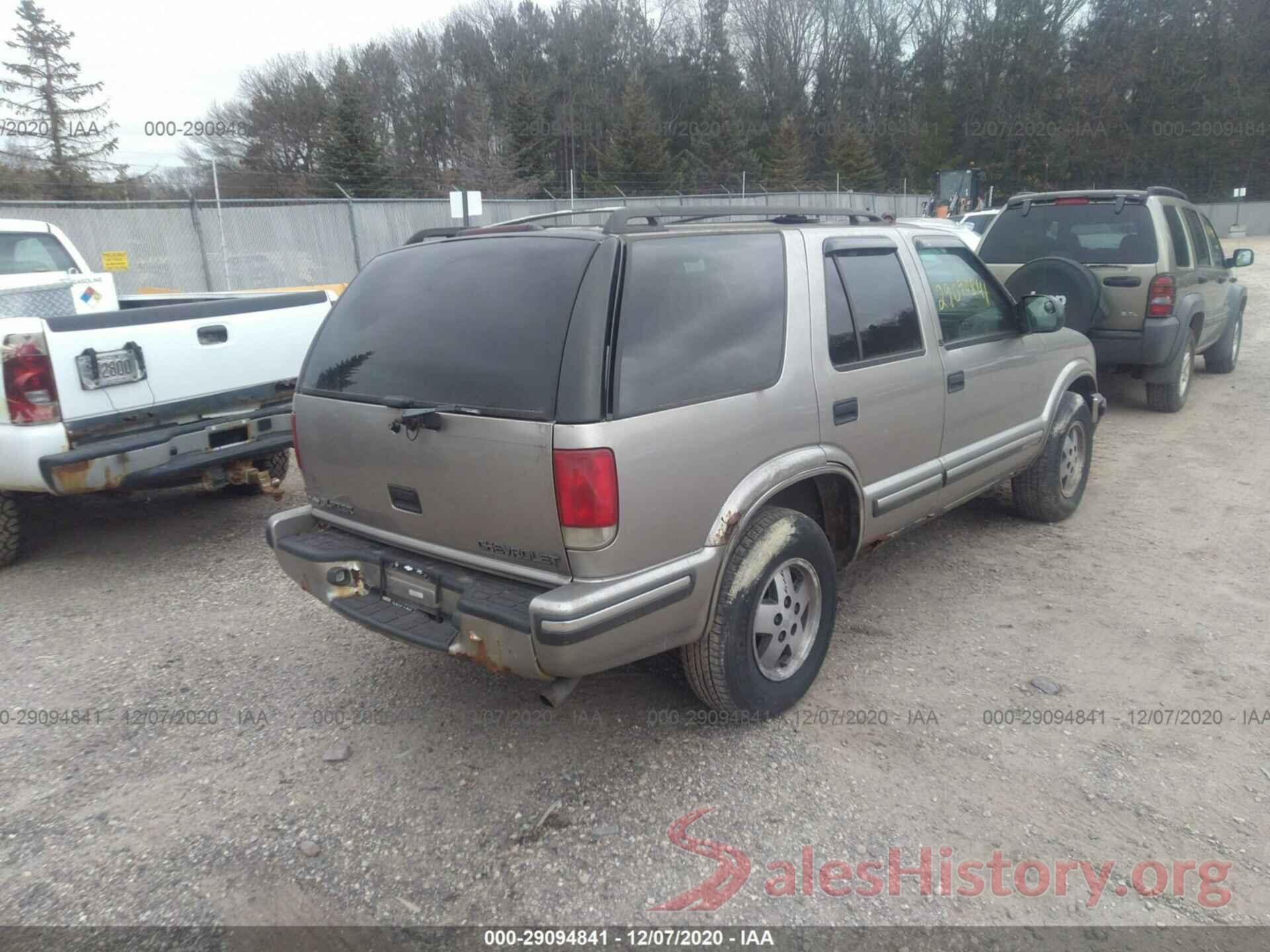 1GNDT13W9X2127575 1999 CHEVROLET BLAZER