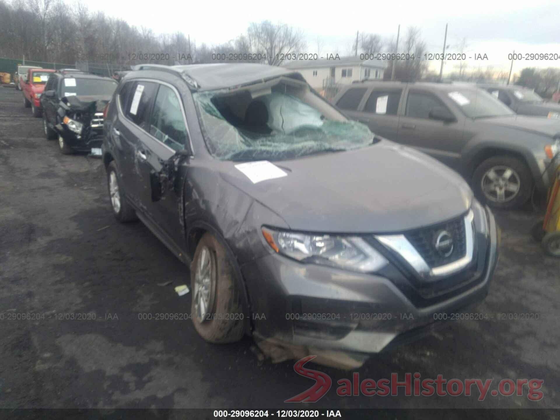 5N1AT2MV7KC740588 2019 NISSAN ROGUE