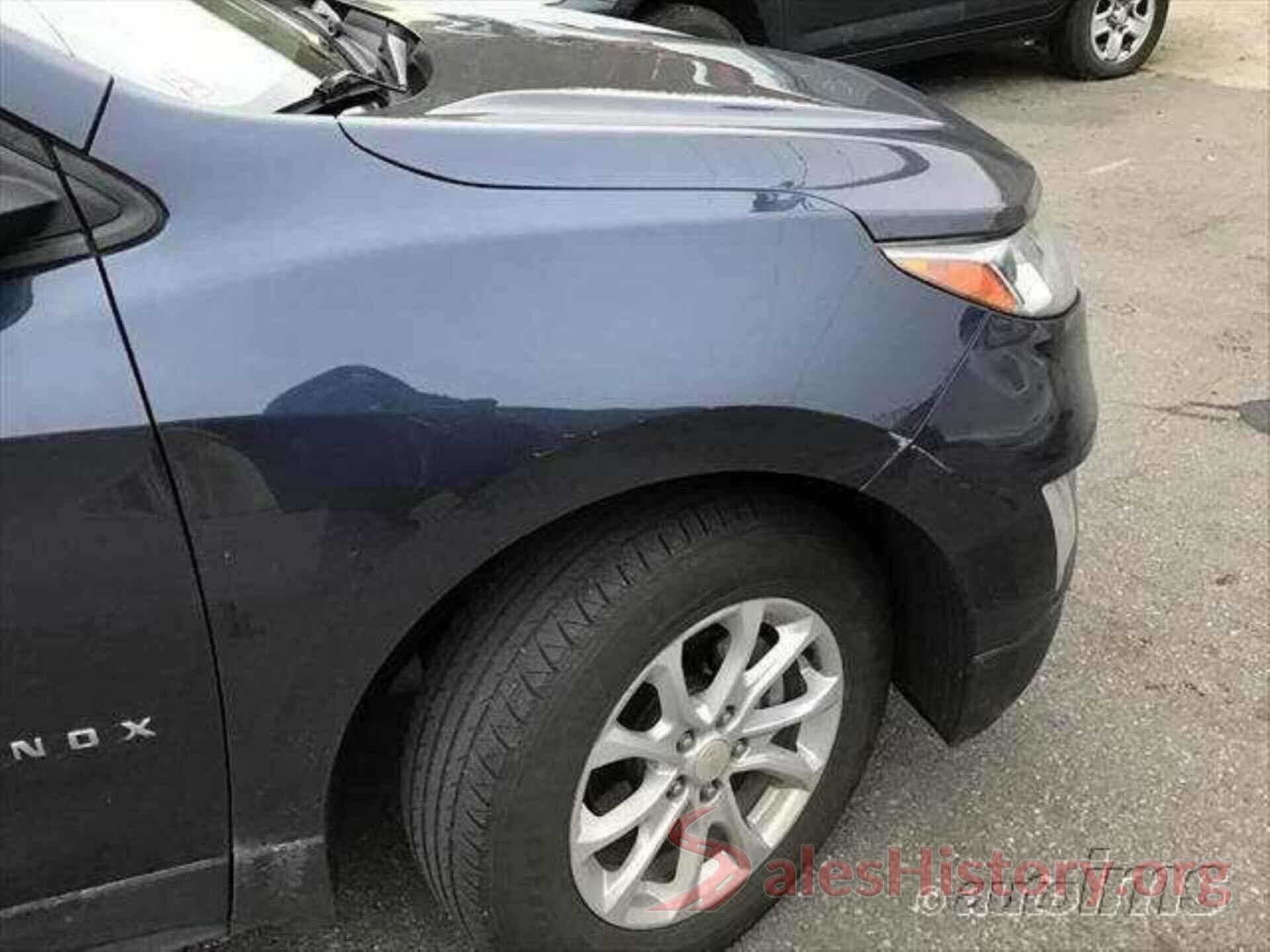 3GNAXHEV9JS569160 2018 CHEVROLET EQUINOX