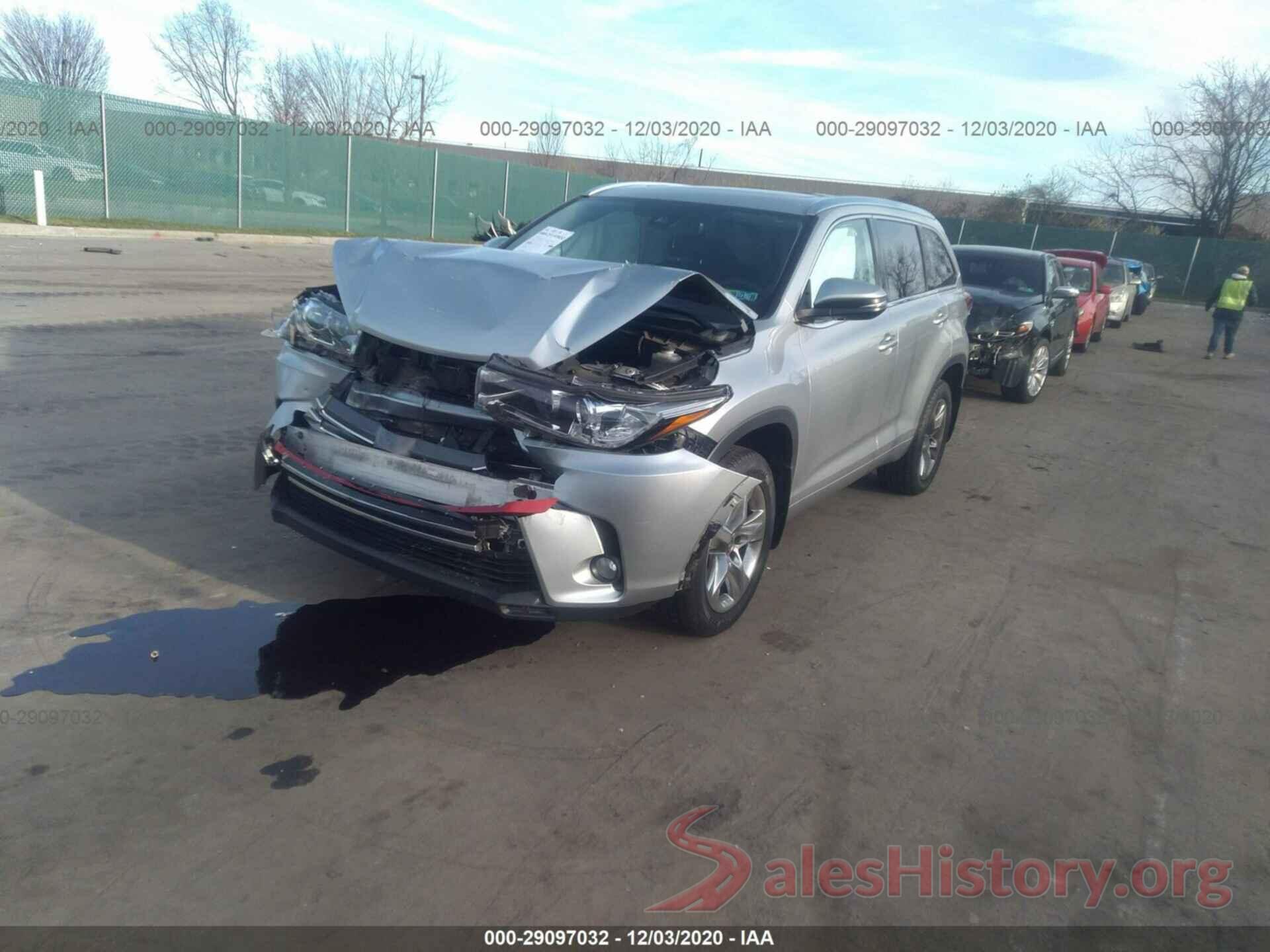 5TDDZRFH7JS853261 2018 TOYOTA HIGHLANDER