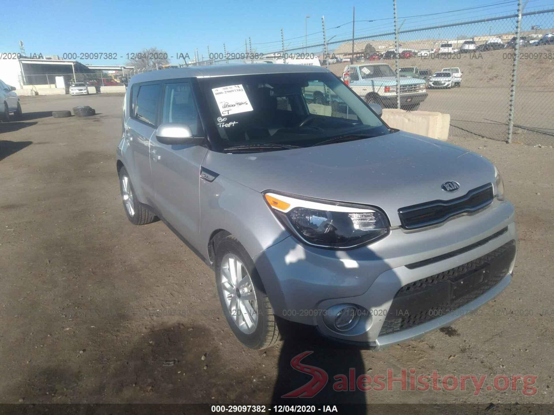 KNDJP3A53J7543508 2018 KIA SOUL